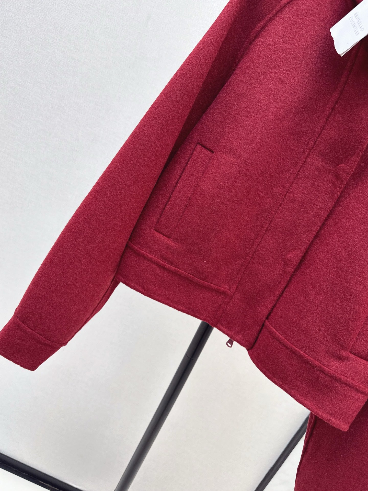 Bru 25 New wool short coat