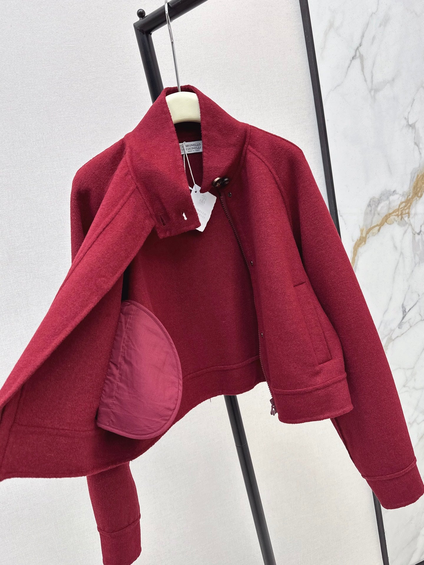 Bru 25 New wool short coat