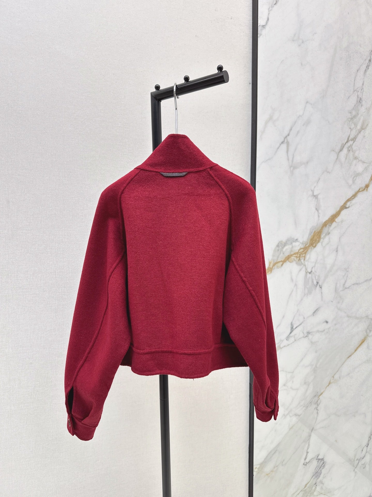 Bru 25 New wool short coat