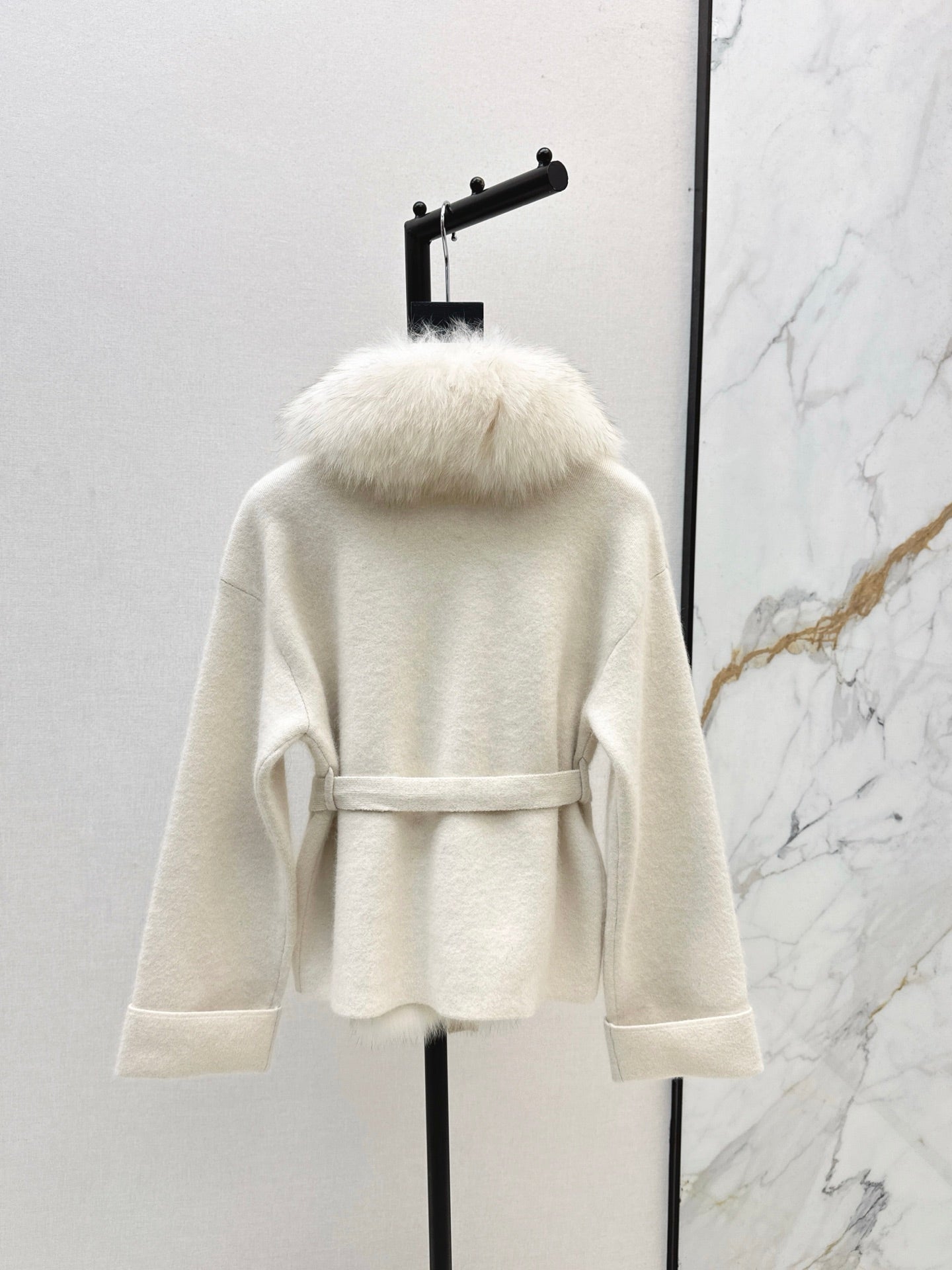 Fen 25 New Fox Fur Trimmed Knitted Jacket(BROWN/WHITE/GRAY)