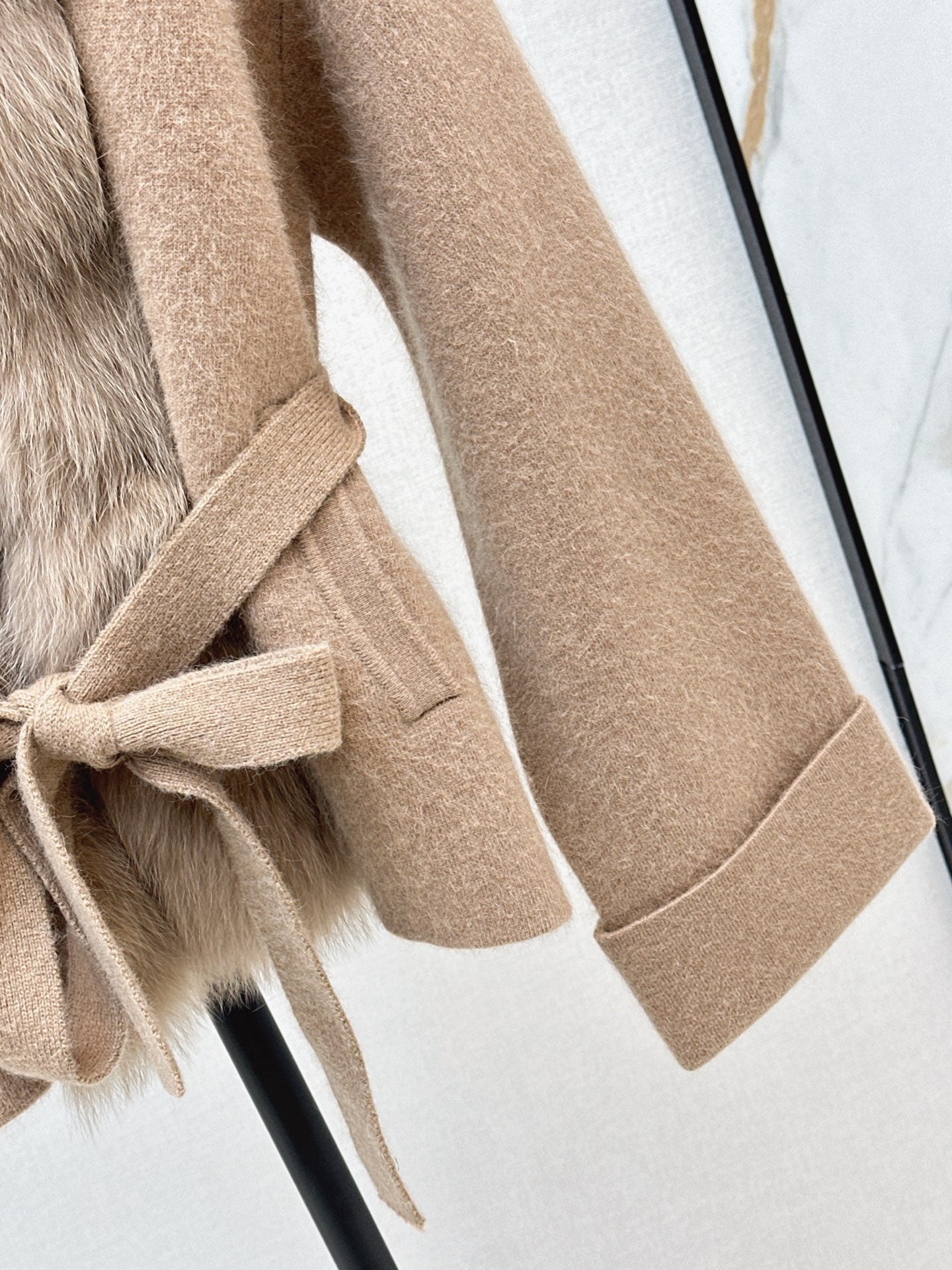Fen 25 New Fox Fur Trimmed Knitted Jacket(BROWN/WHITE/GRAY)