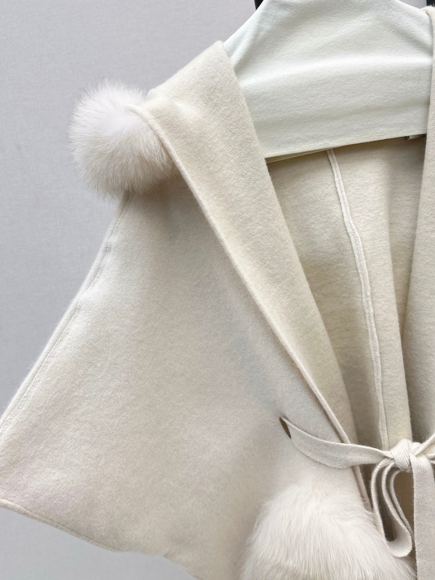 Fen 25 fox fur trim cape coat(BROWN/WHITE/BLACK)