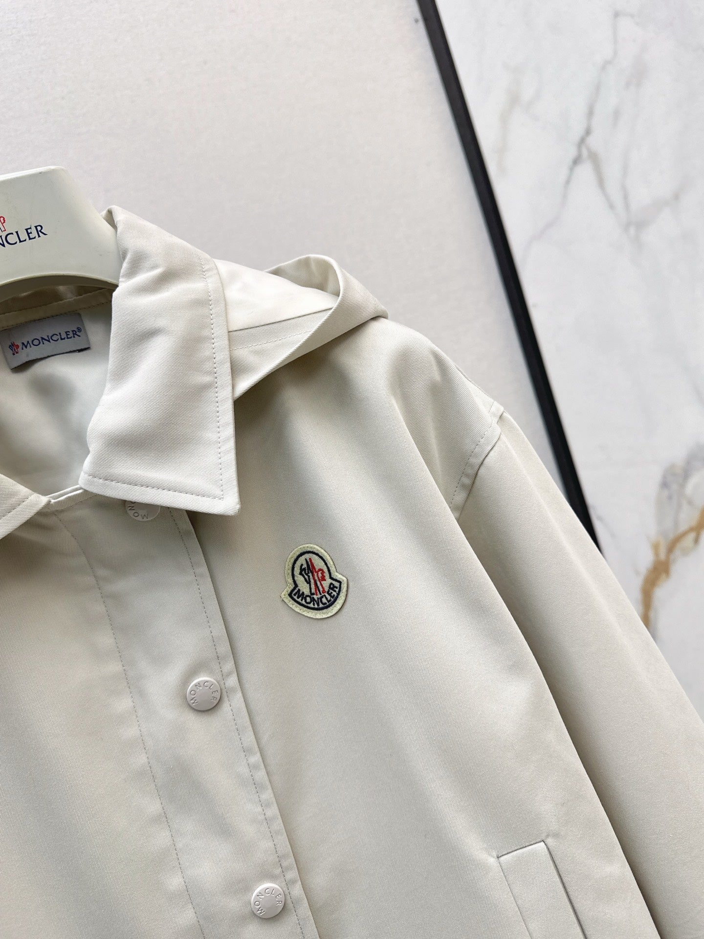 Mon 25 New hooded windbreaker jacket(BEIGI/BLACK)