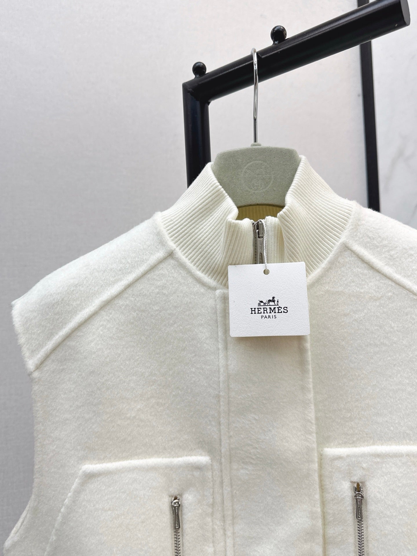 He 25 Wool double-faced vest jacket