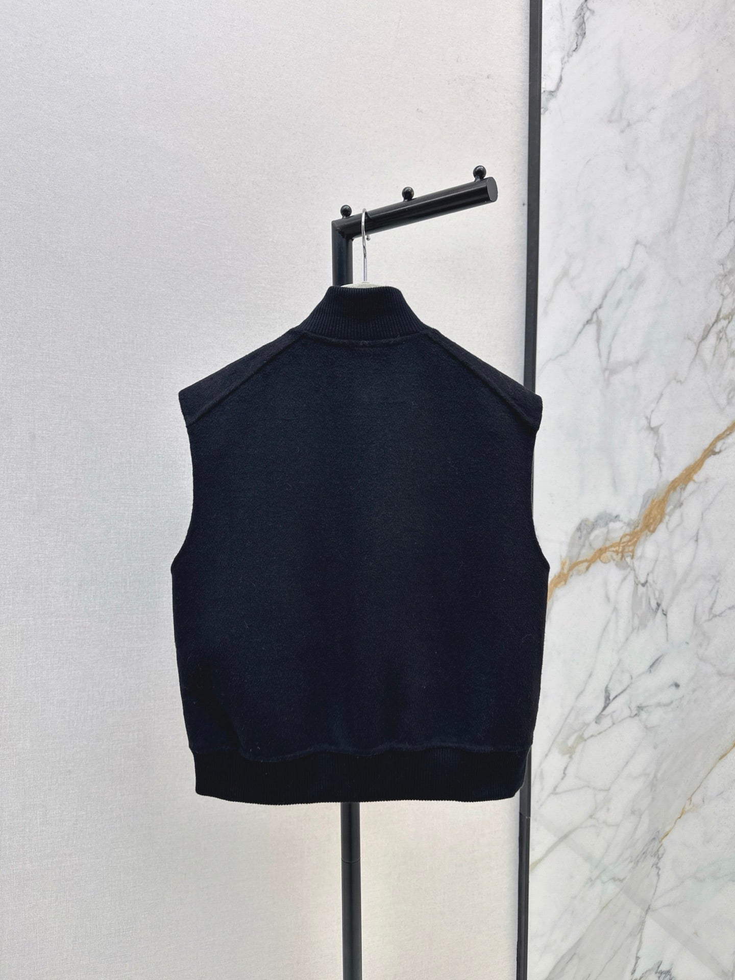 He 25 Wool double-faced vest jacket