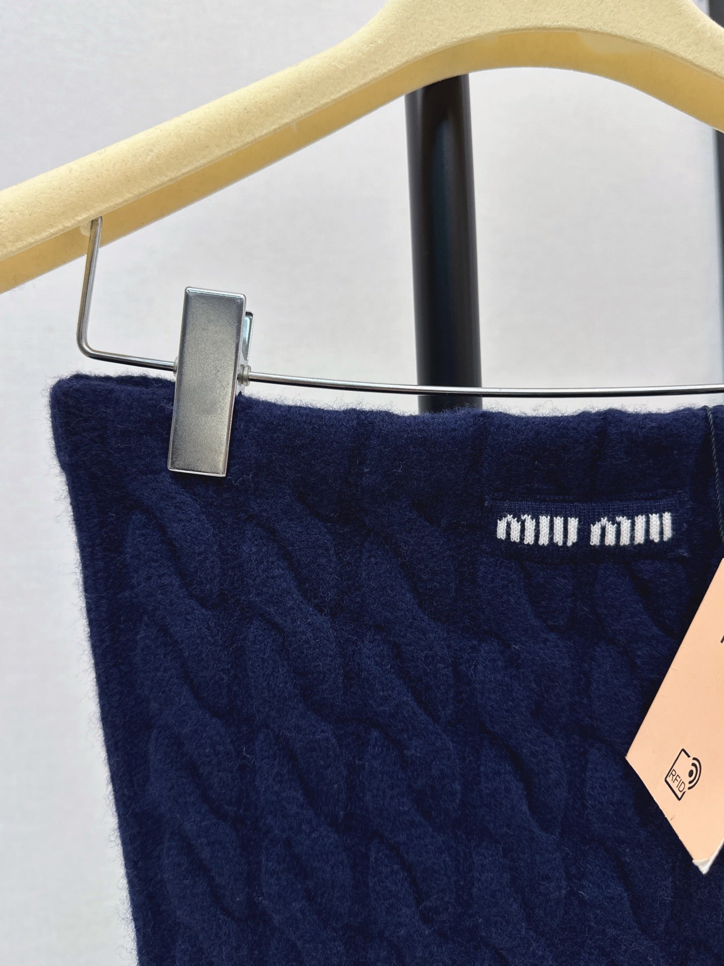 Mi 25 Cable Knit Tube Top