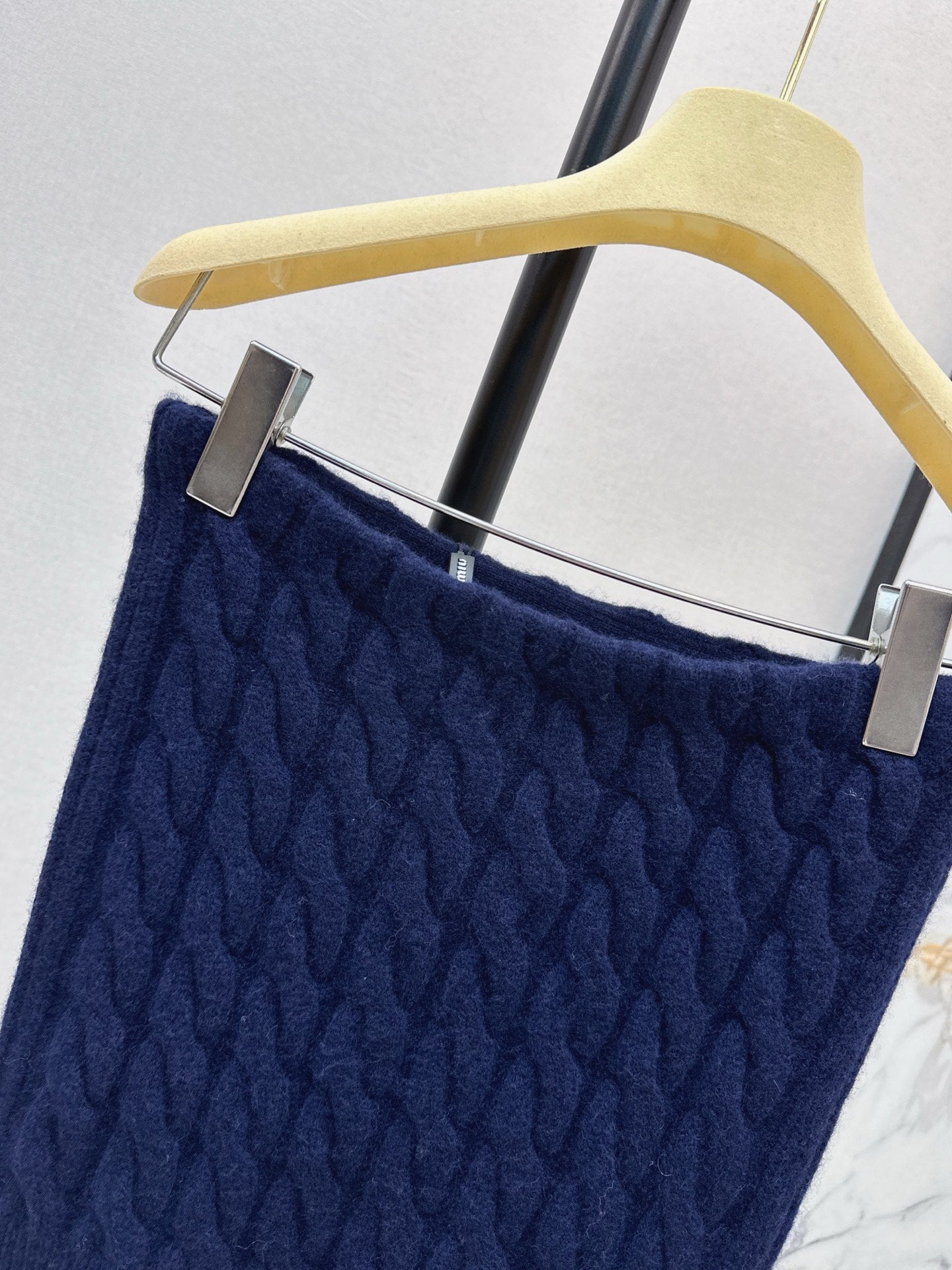 Mi 25 Cable Knit Tube Top