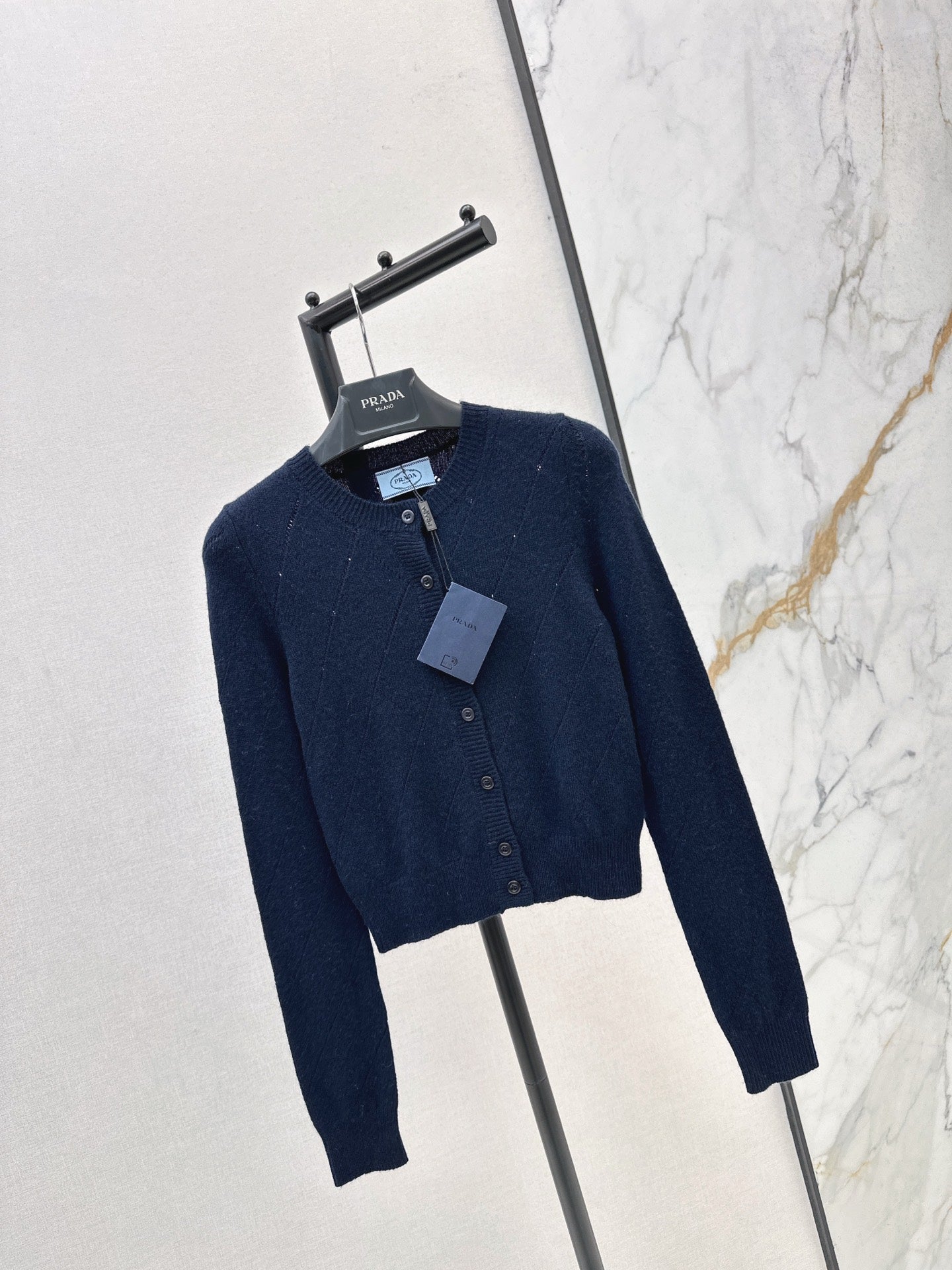 Mi 25 Diagonal zipper lapel knitted cashmere sweater