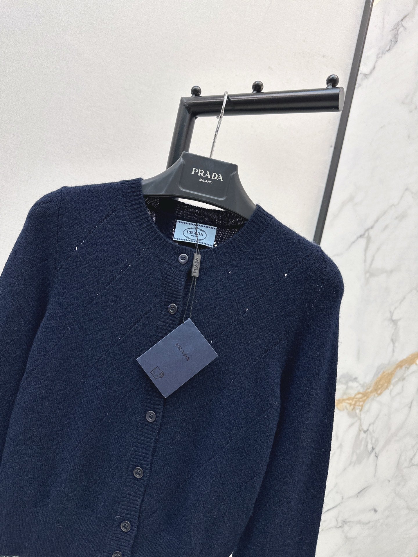 Mi 25 Diagonal zipper lapel knitted cashmere sweater