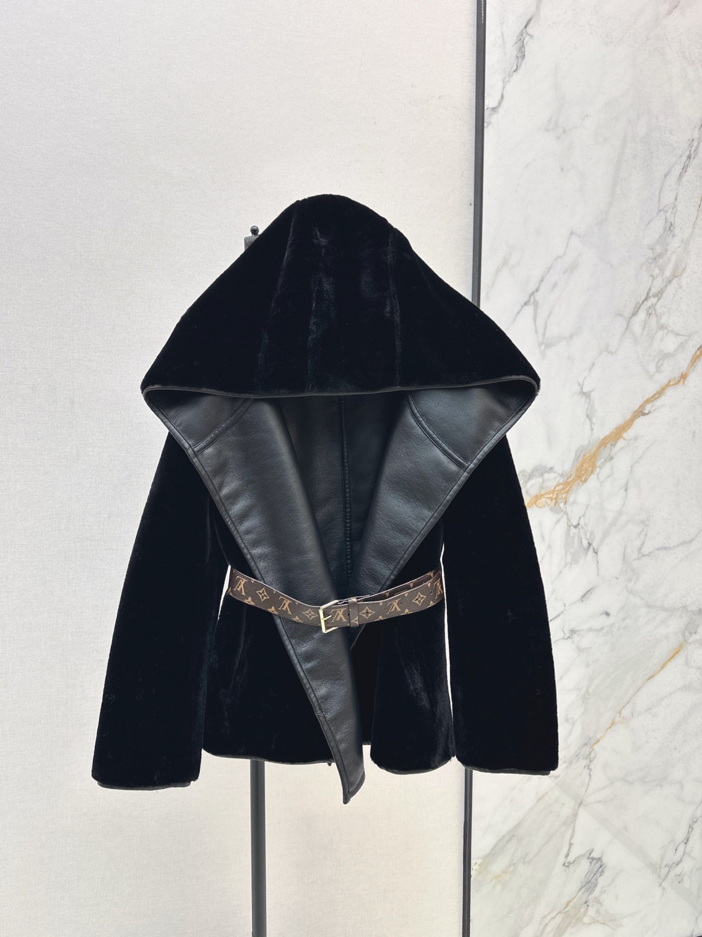 L 25 New fur wrap short coat
