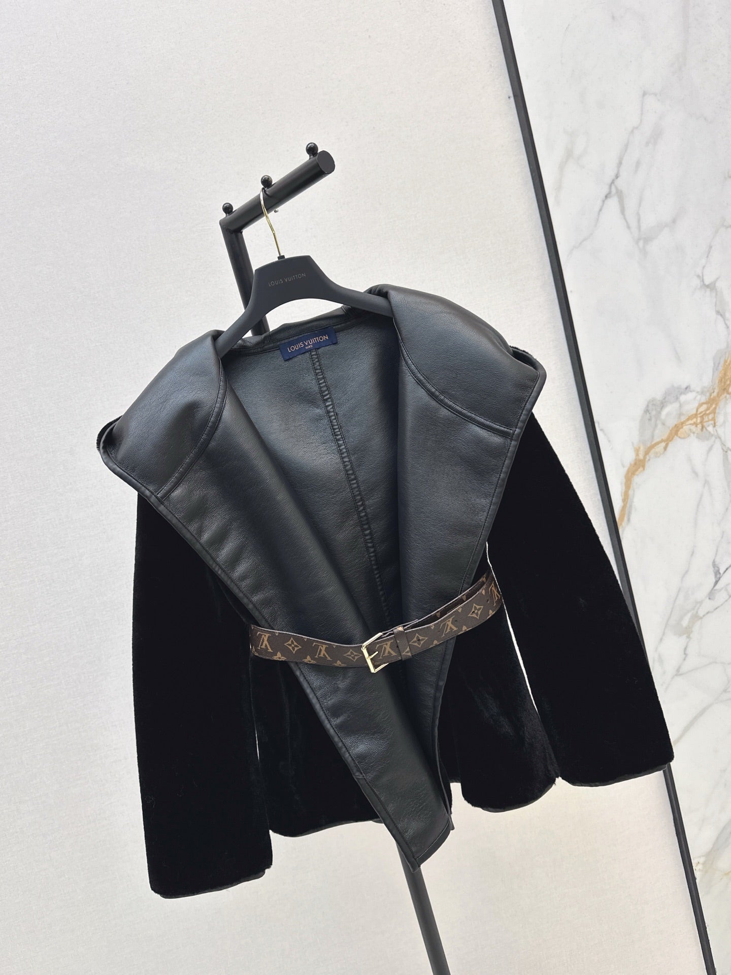 L 25 New fur wrap short coat