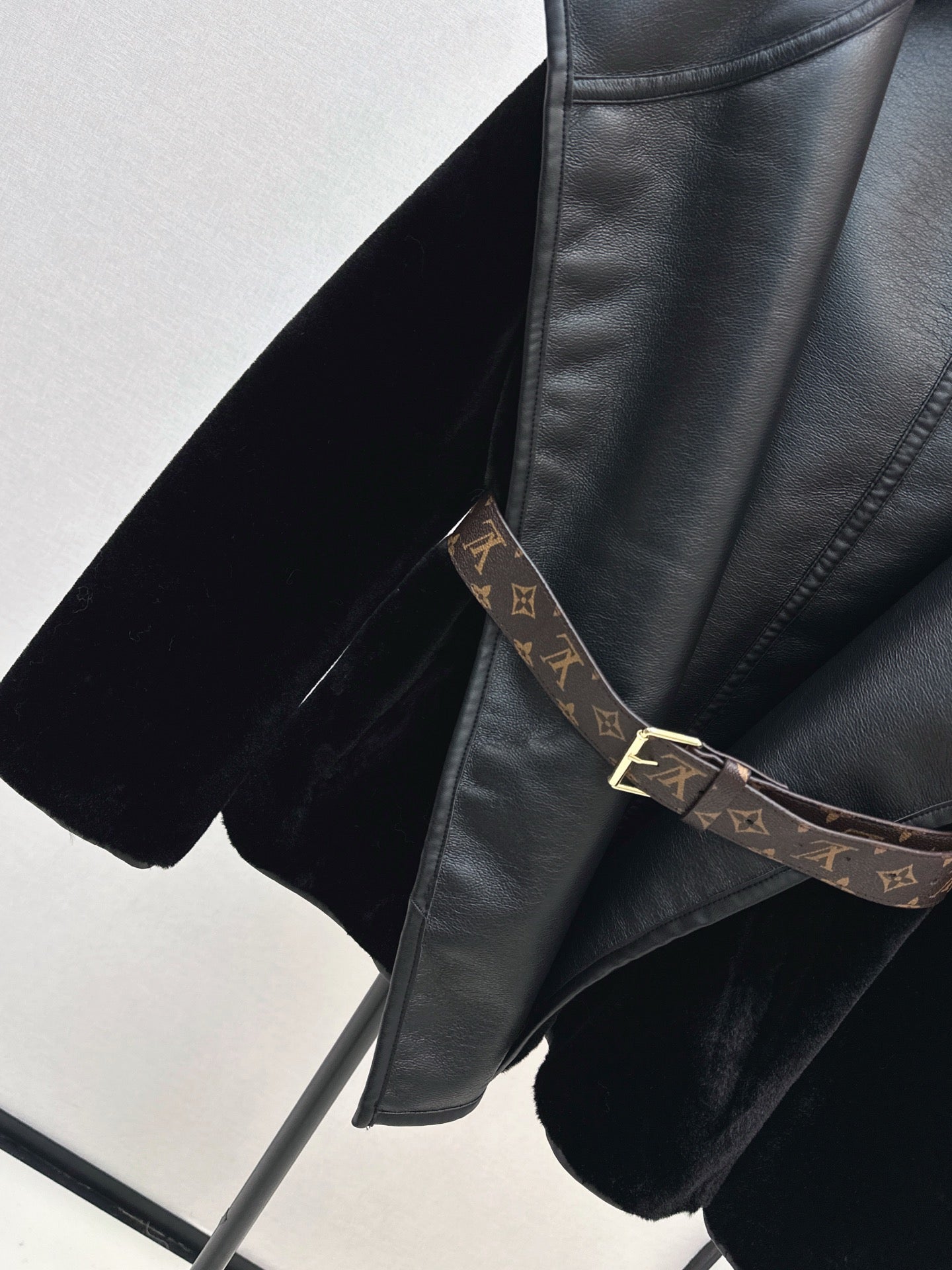 L 25 New fur wrap short coat