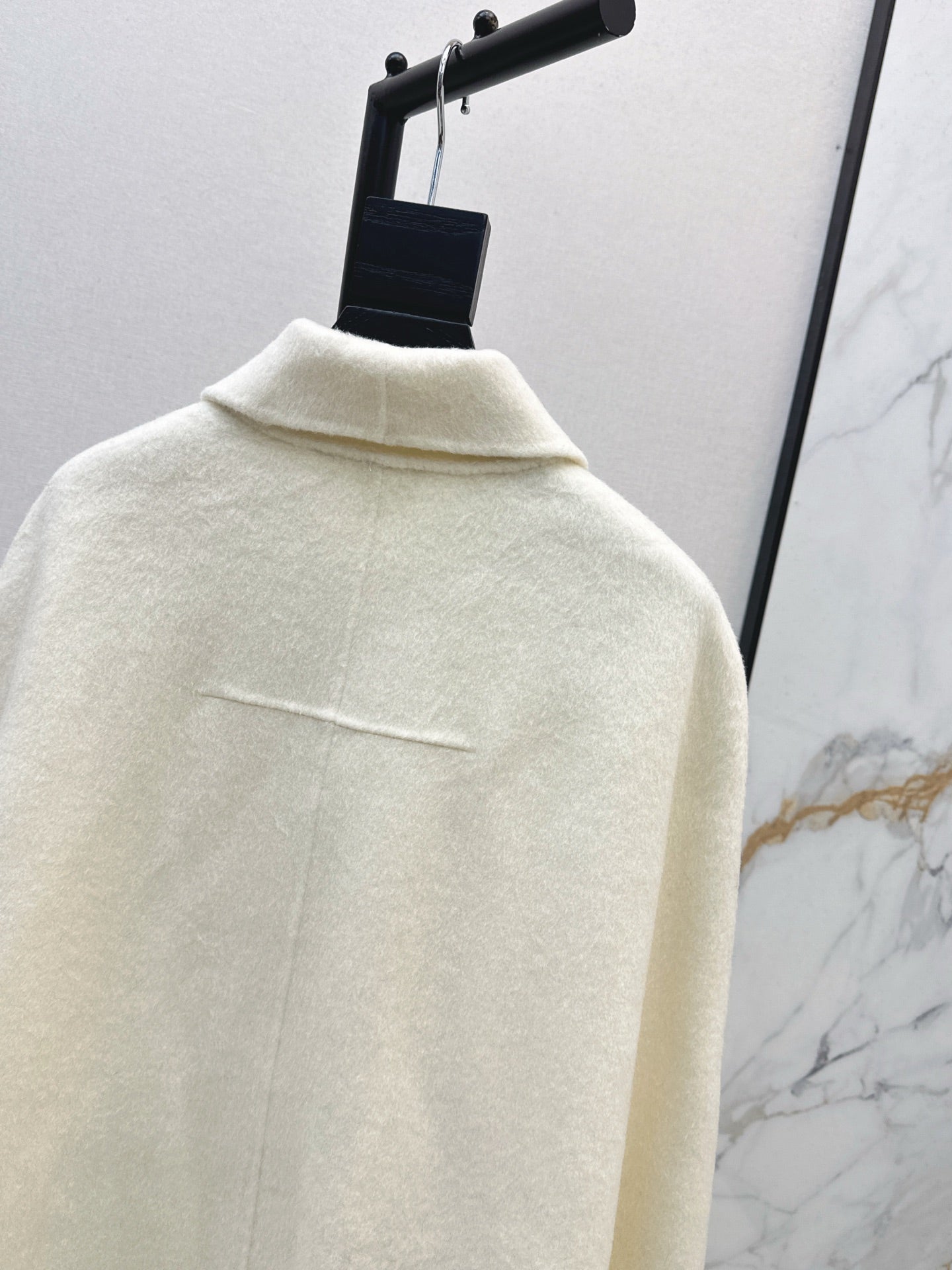 Di 25 Double-faced wool cape coat