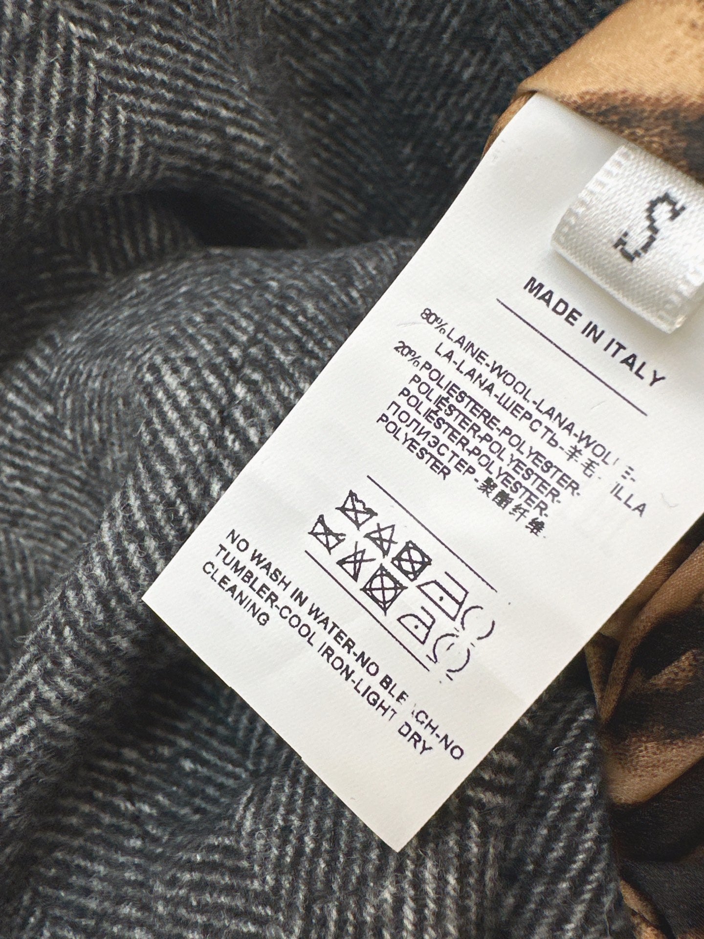 Dol 25 wool skirt
