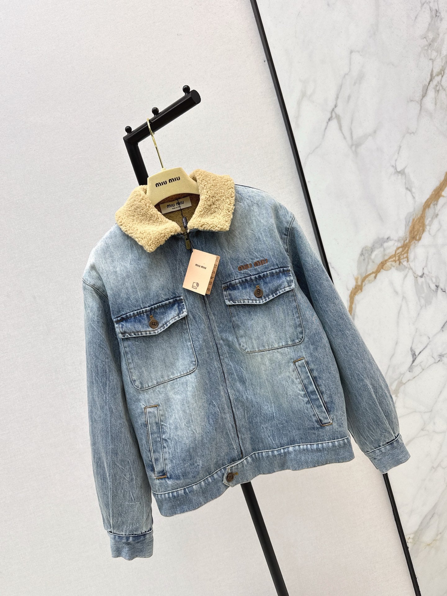 Mi 25 Lambswool collar denim jacket