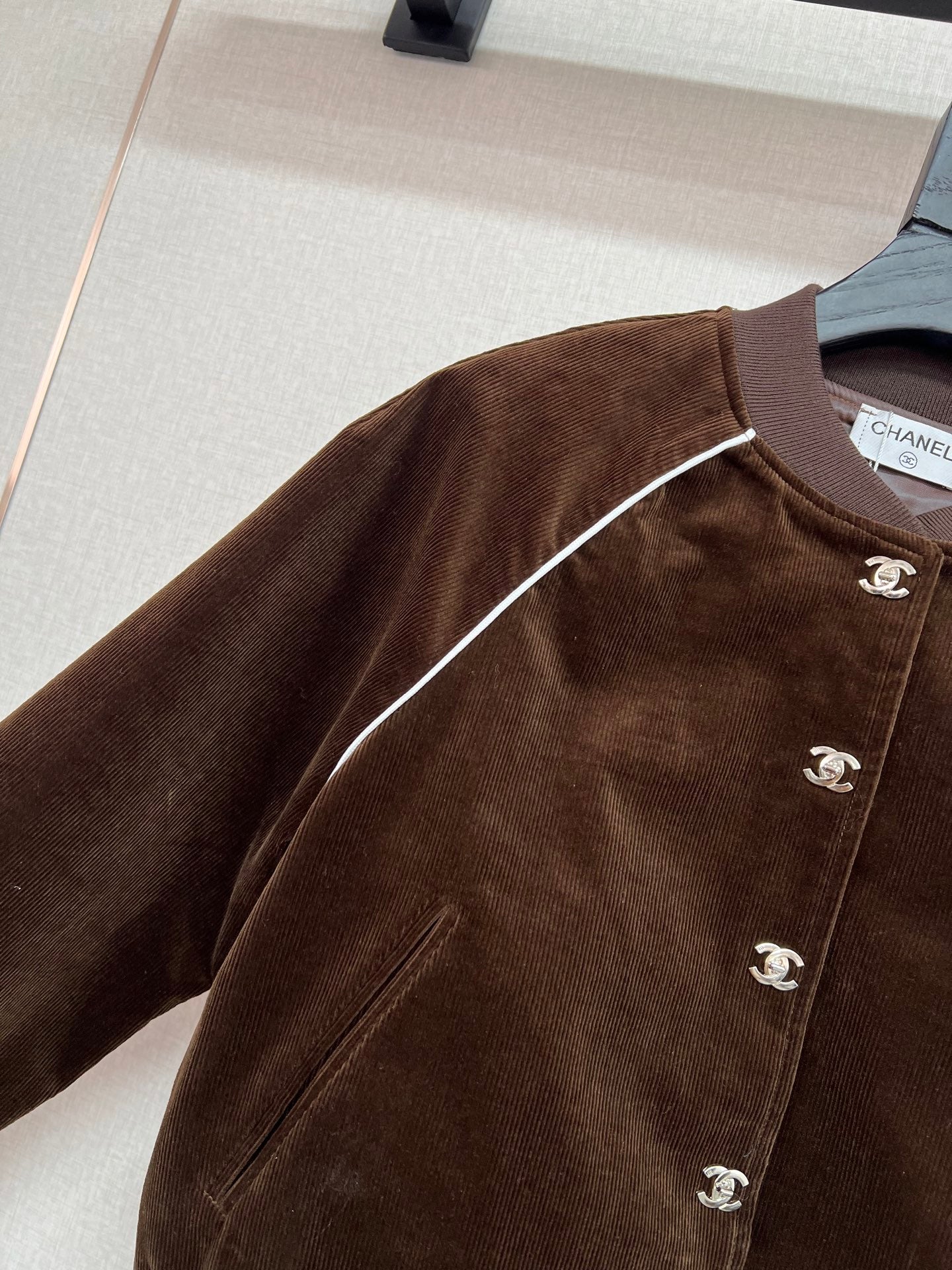 C 25 New Corduroy Jackets