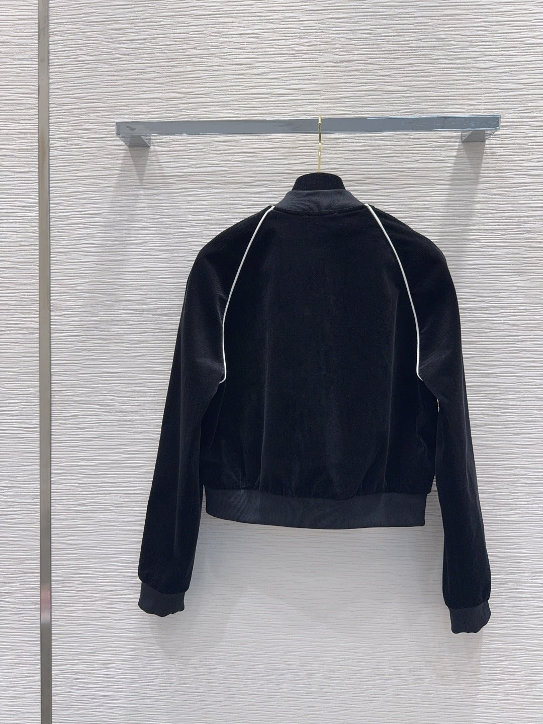 C 25 New Corduroy Jackets