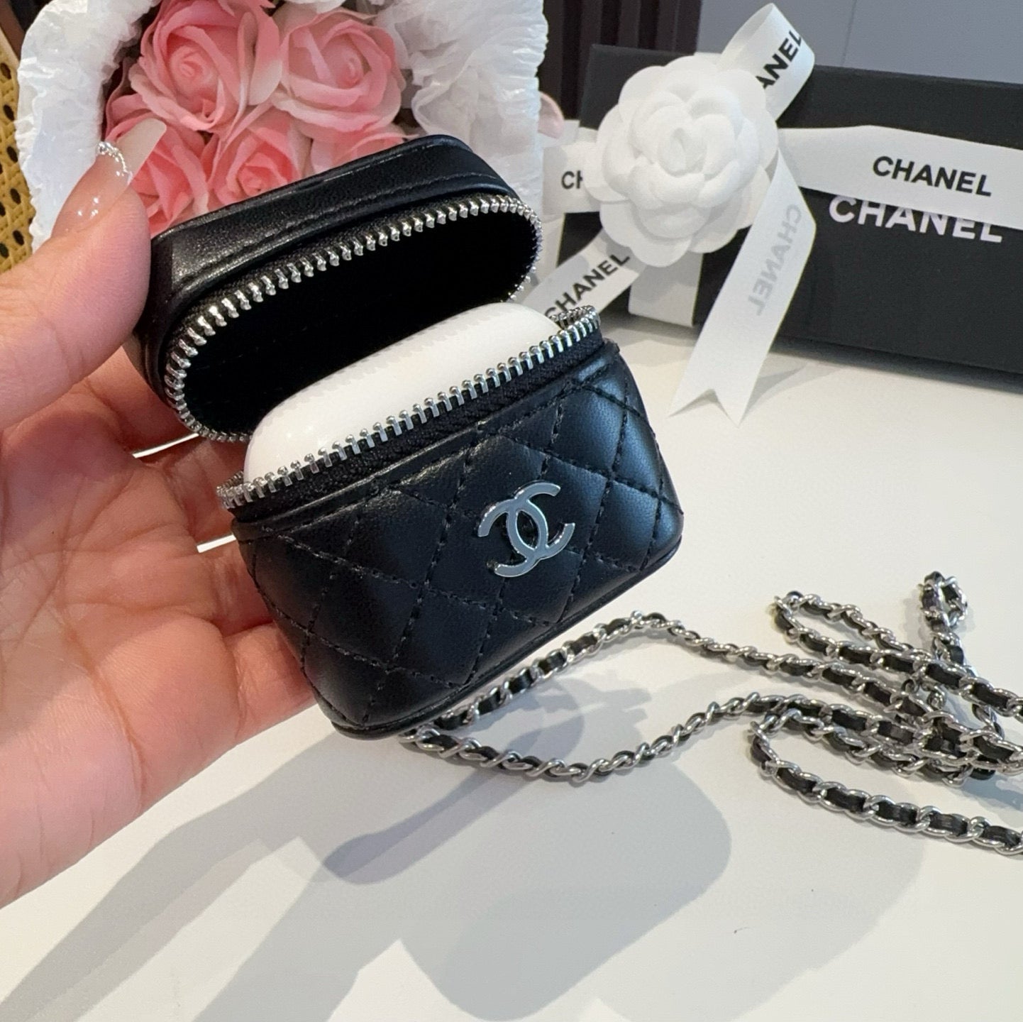 C 25 Mini crossbody earphone bag