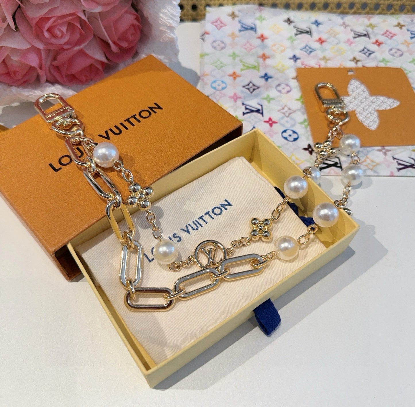 L 25 Keychain bag hanging chain Figaro belt chain
