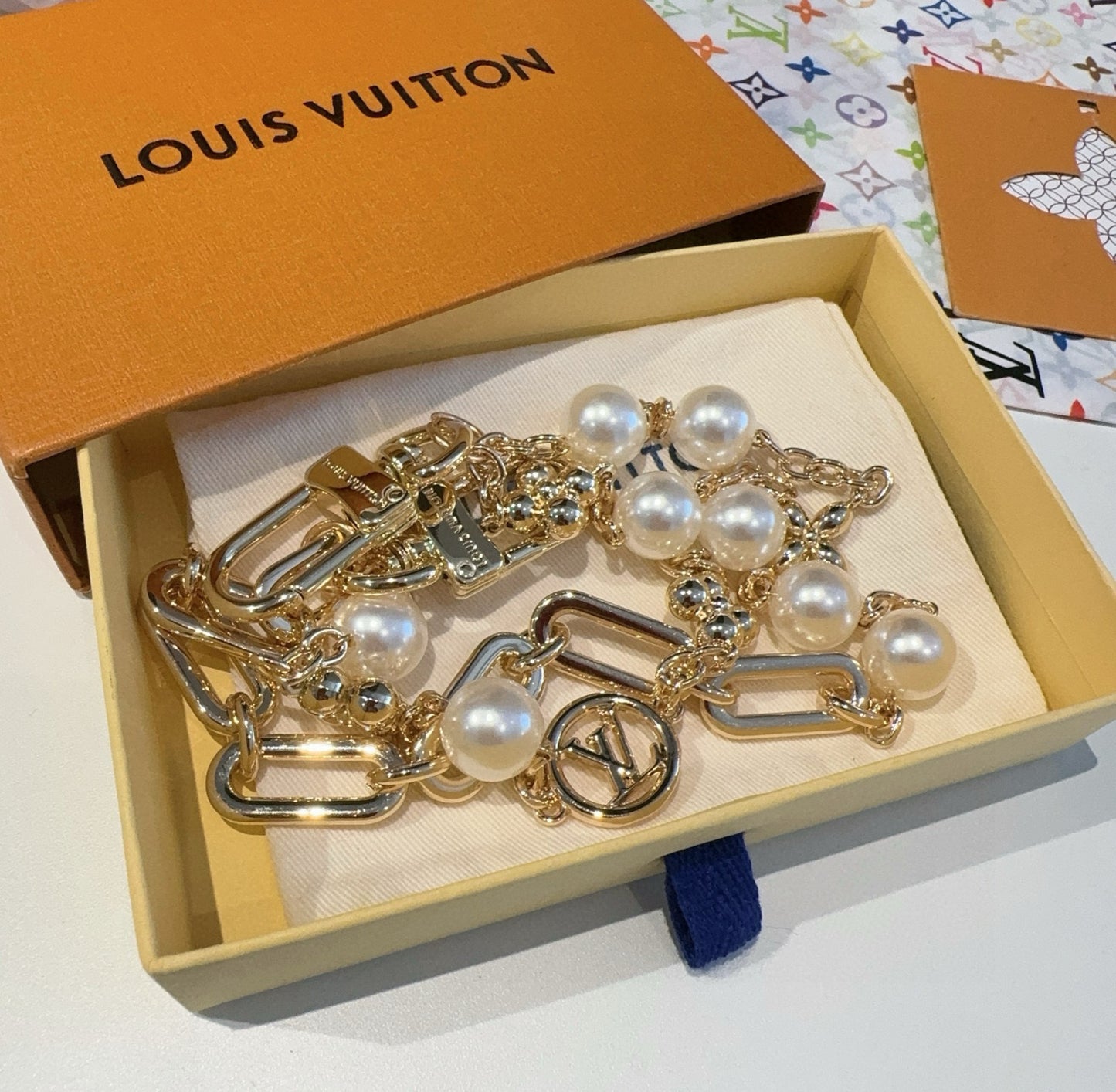 L 25 Keychain bag hanging chain Figaro belt chain