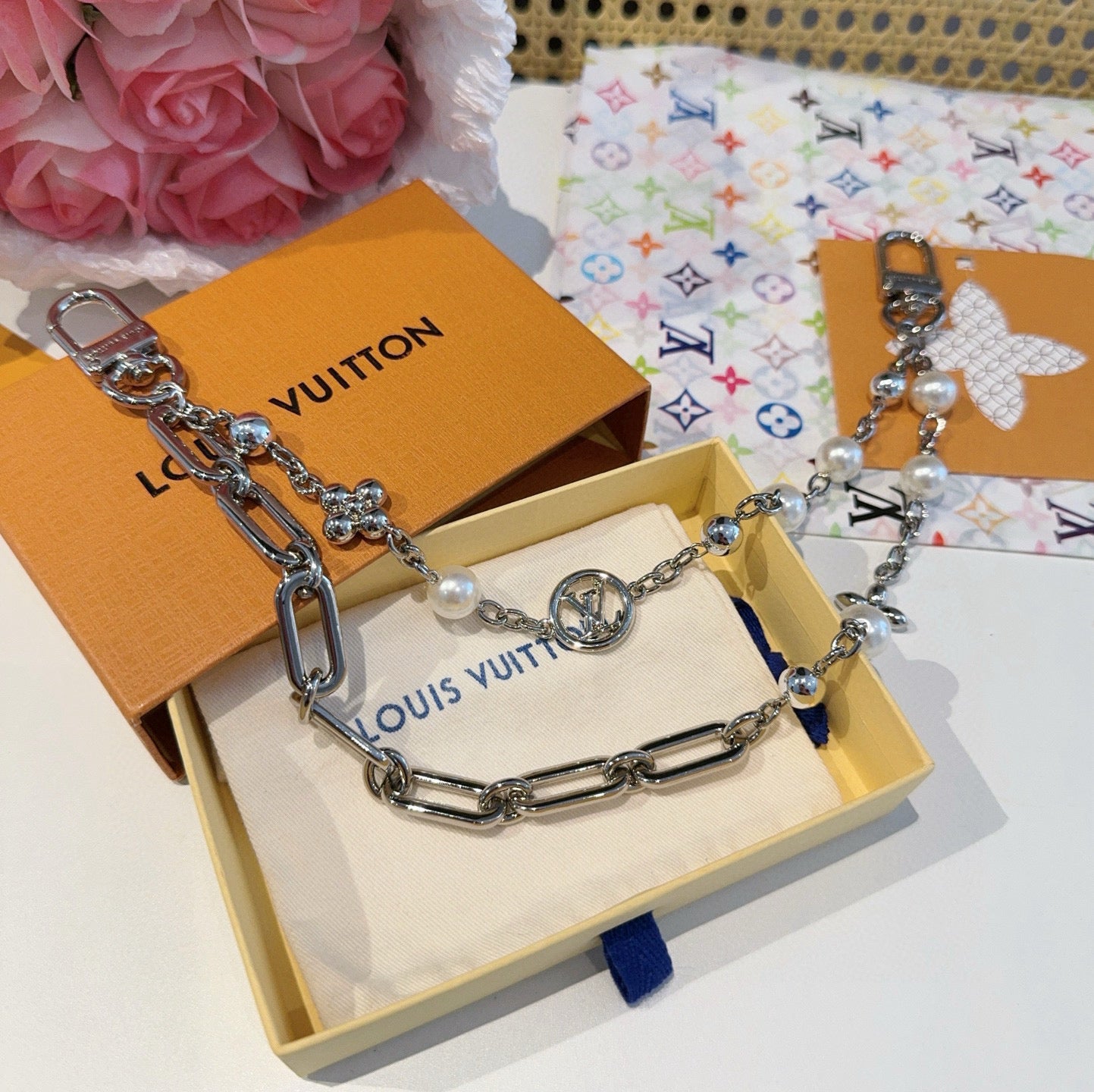 L 25 Keychain bag hanging chain Figaro belt chain