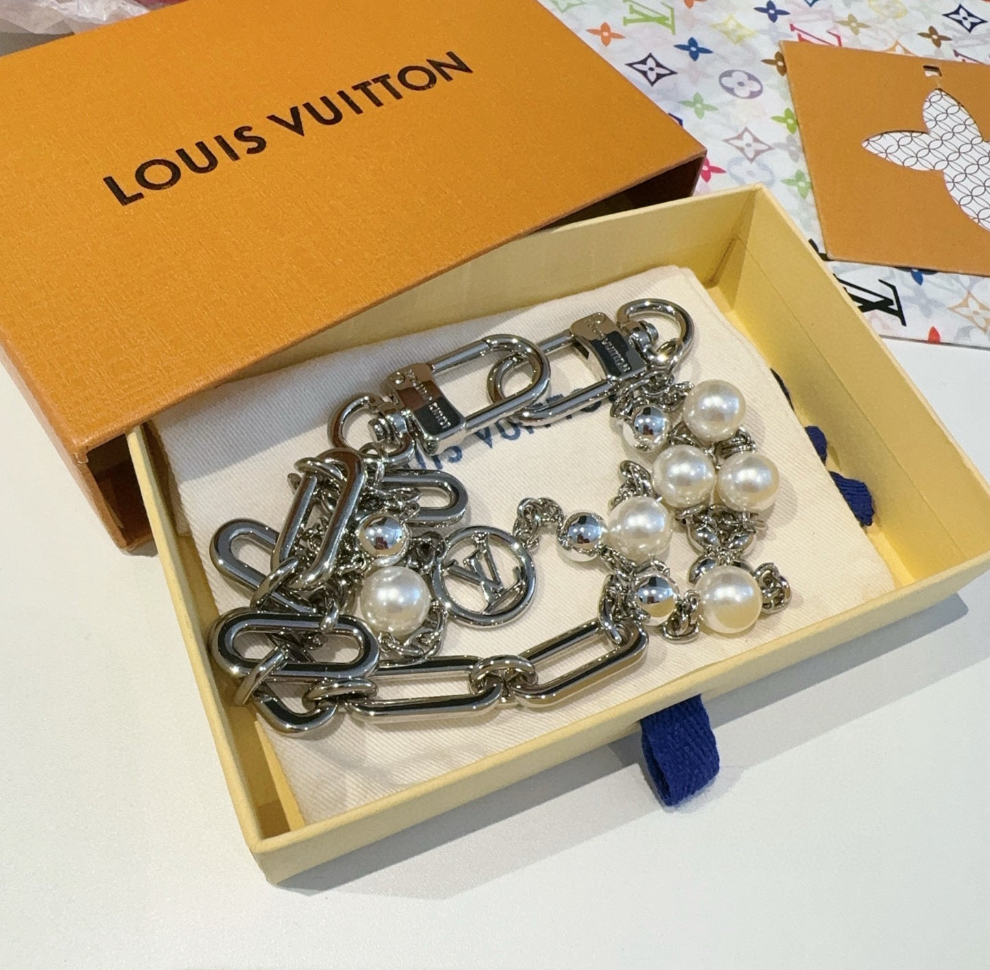 L 25 Keychain bag hanging chain Figaro belt chain