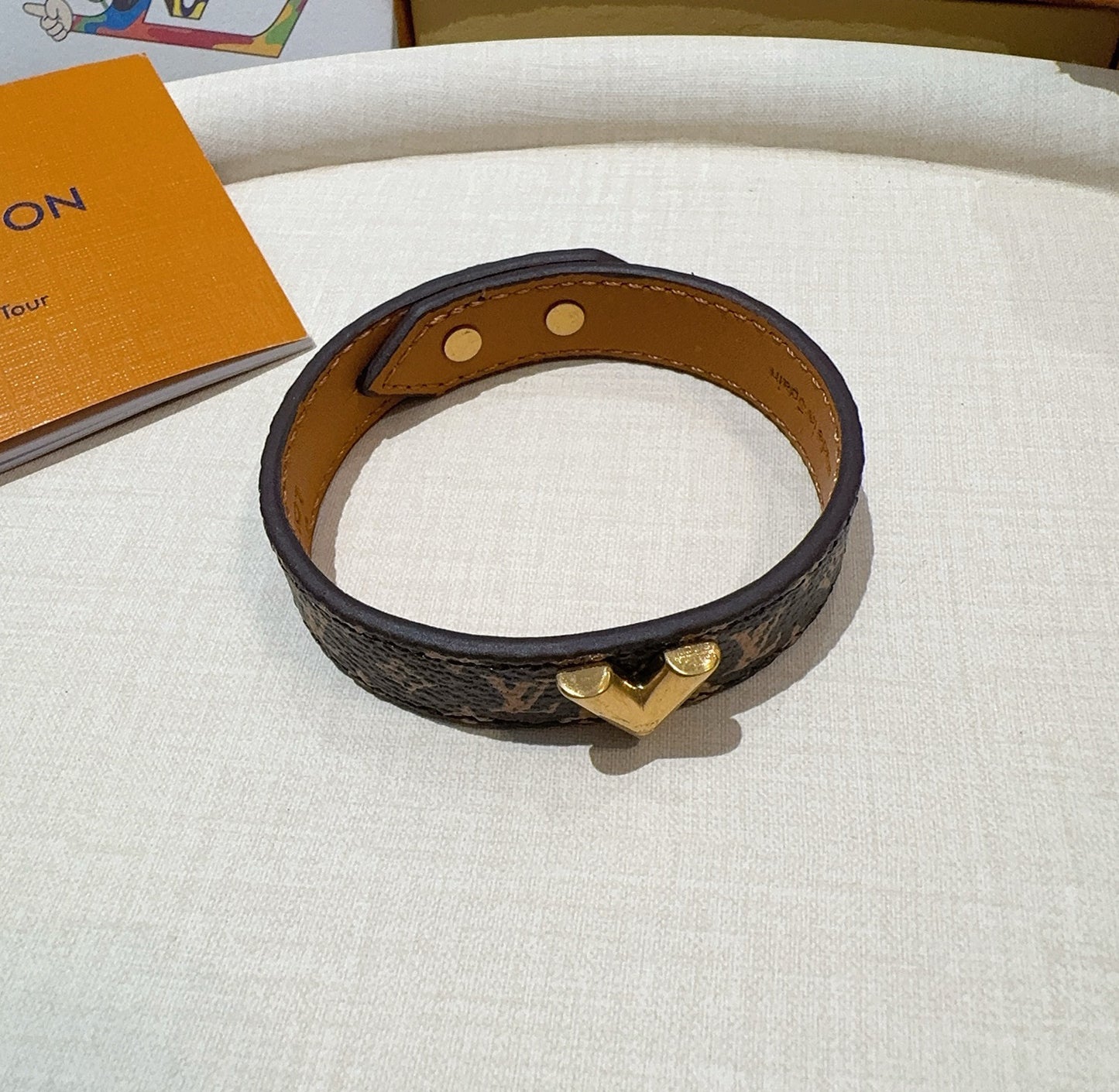 L 25 Vintage leather rope bracelet