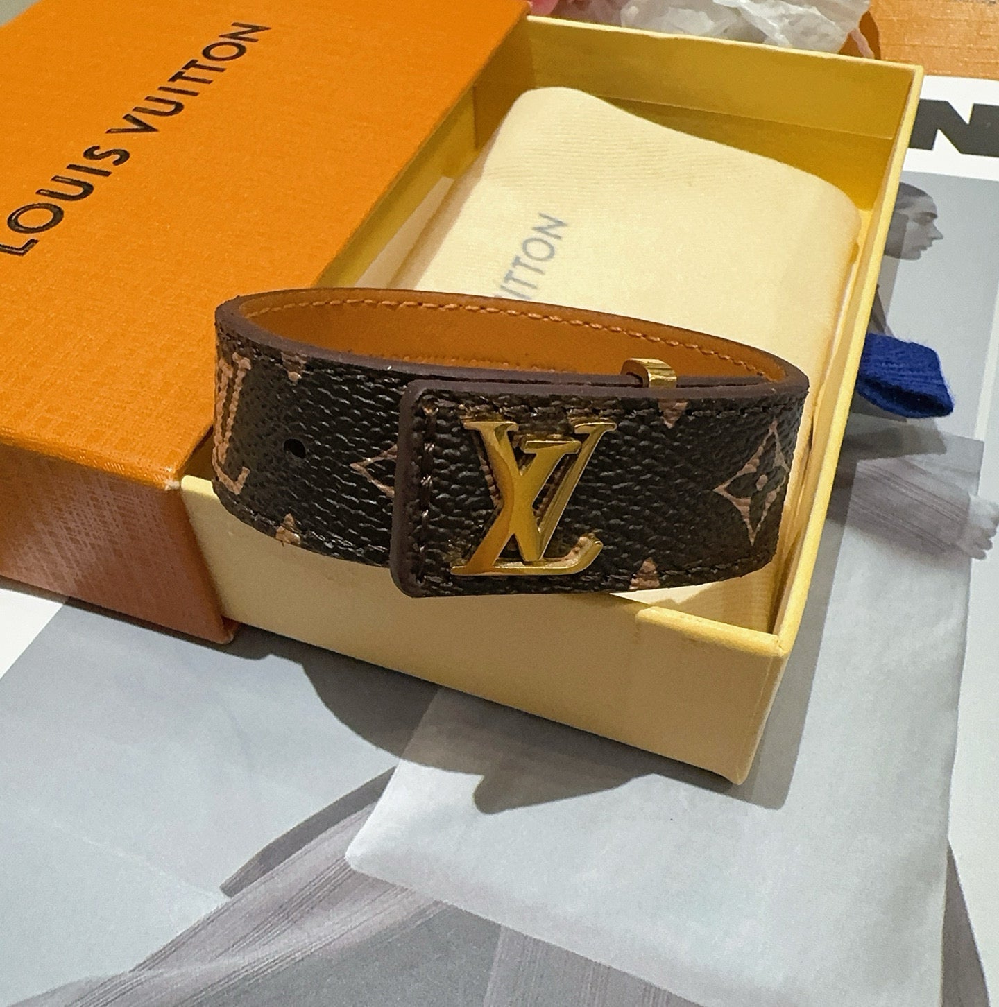 L 25 Vintage leather rope bracelet