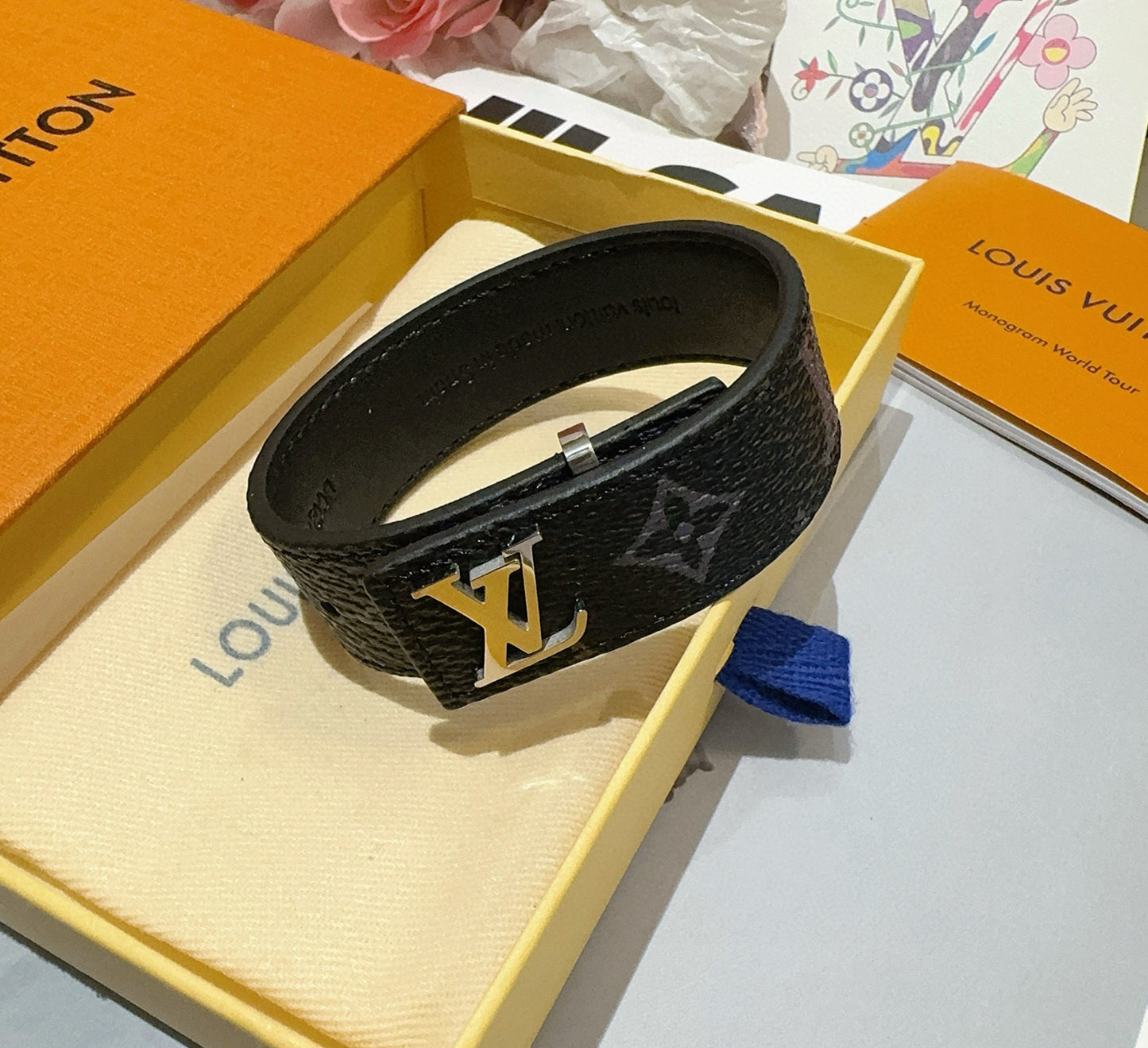 L 25 Vintage leather rope bracelet