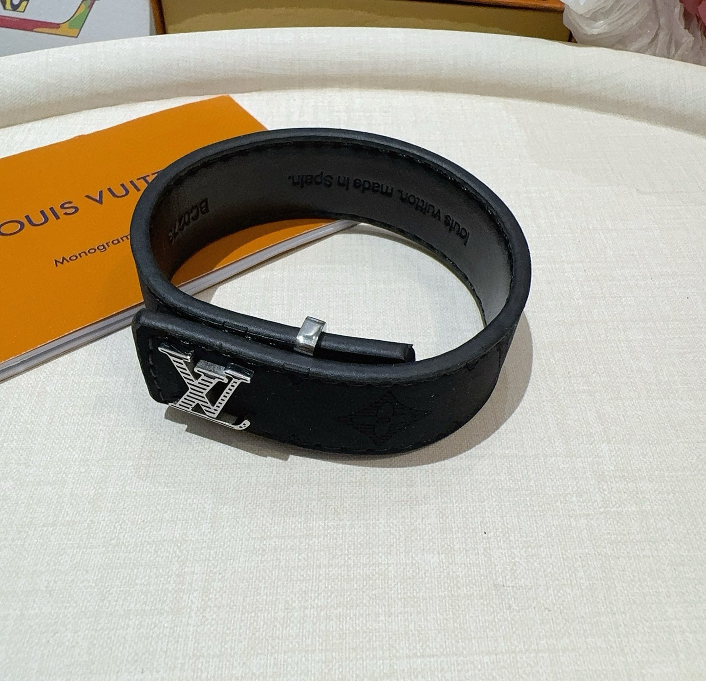 L 25 Vintage leather rope bracelet