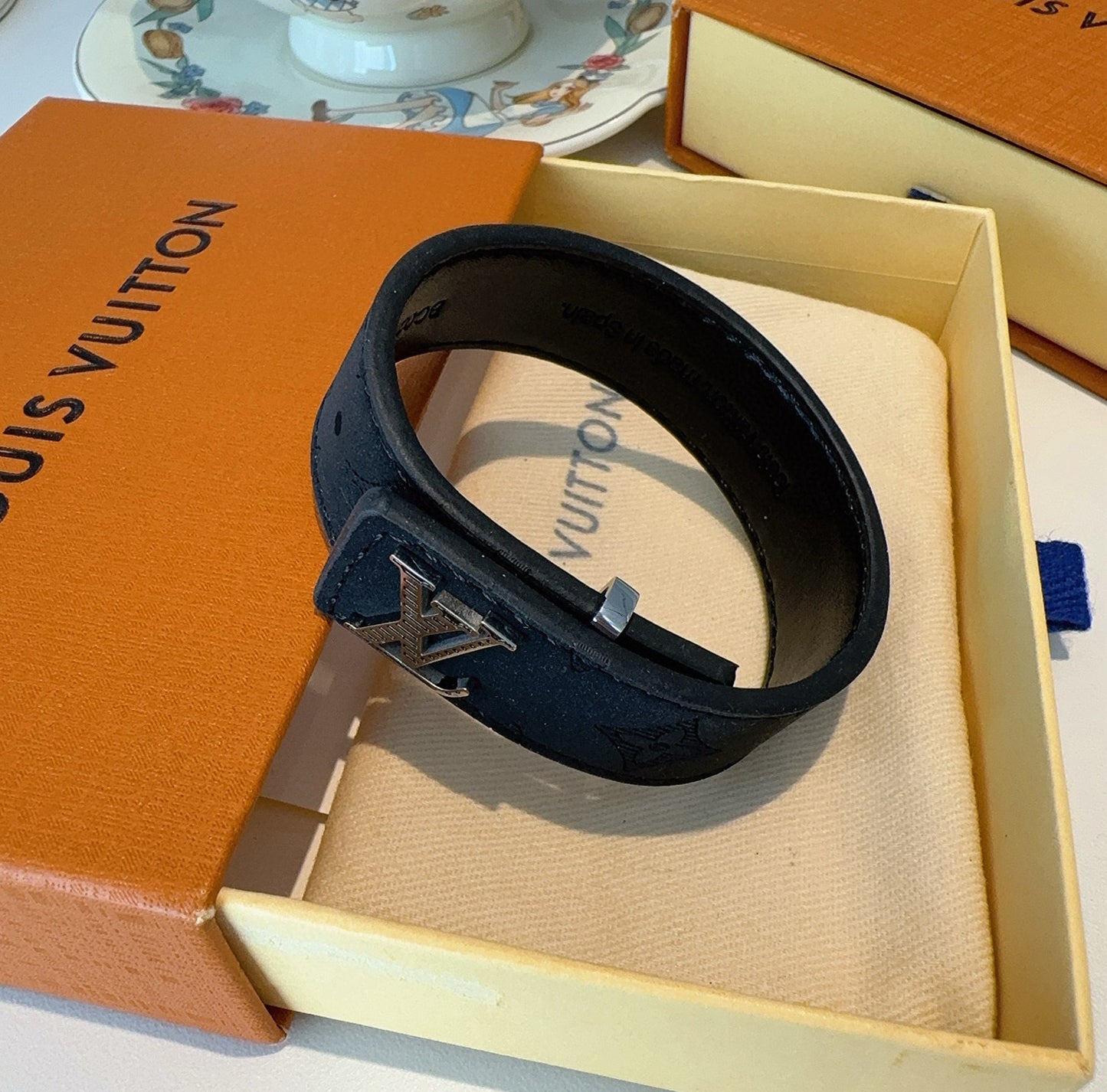 L 25 Vintage leather rope bracelet