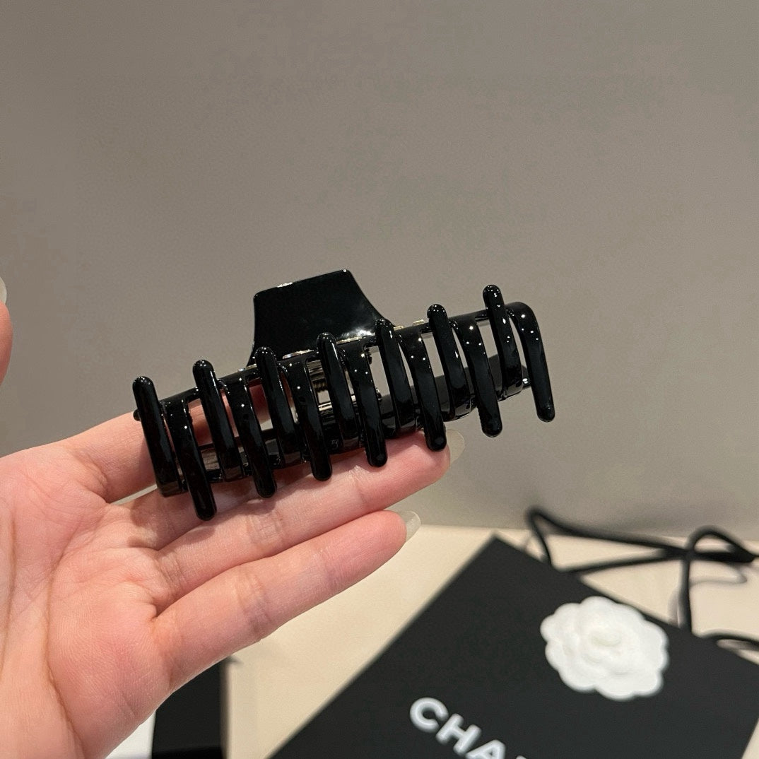 Gu 25 New hair clip