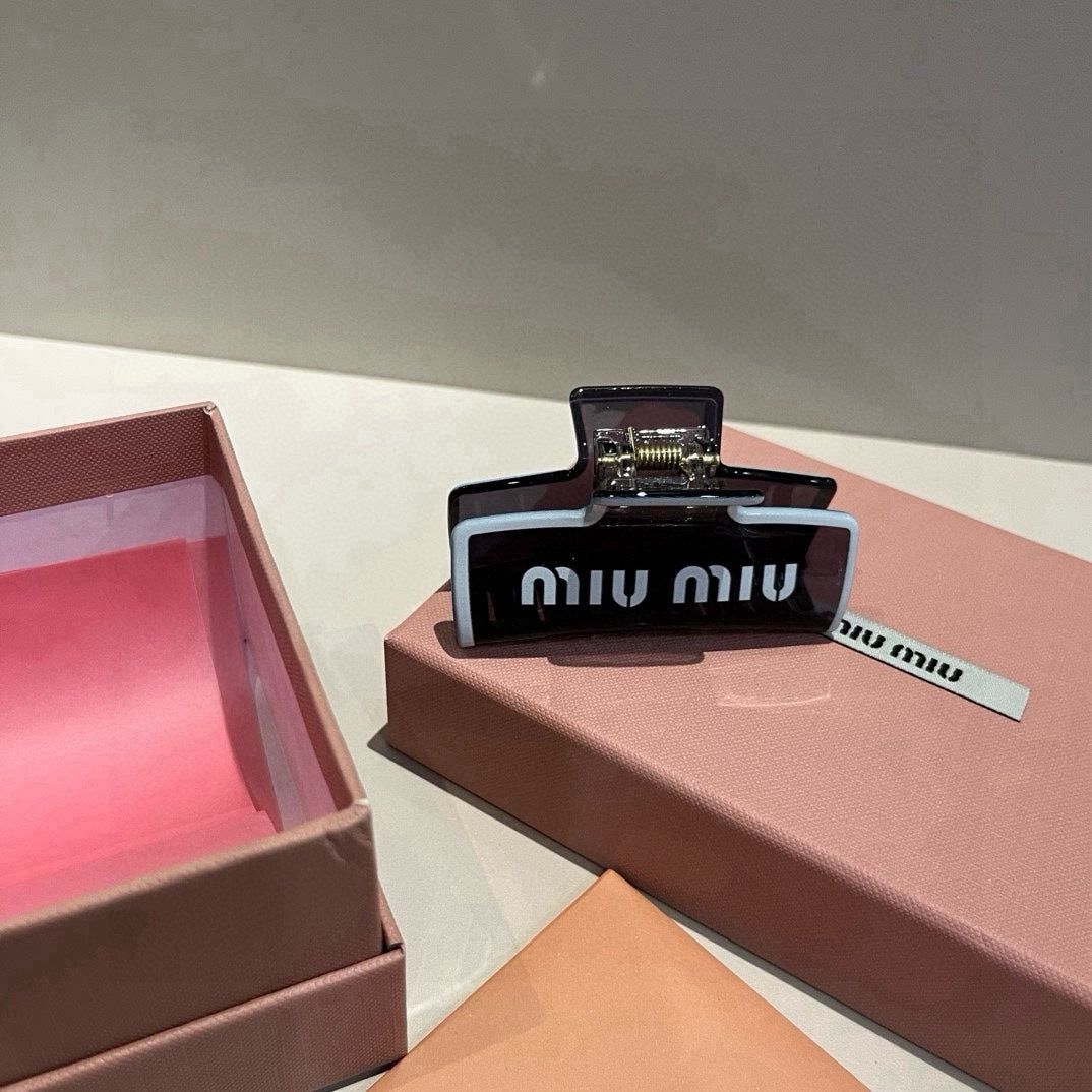 Mi 25 New transparent hair clip