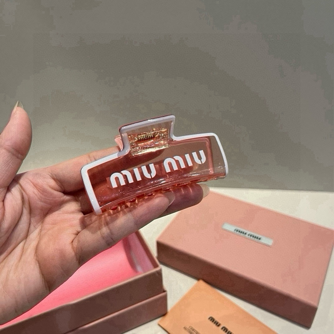 Mi 25 New transparent hair clip