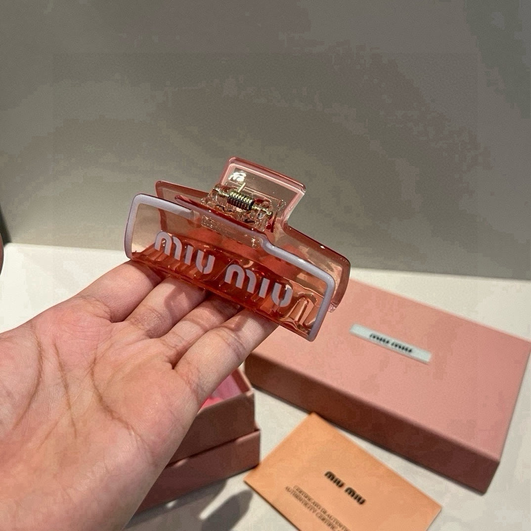 Mi 25 New transparent hair clip