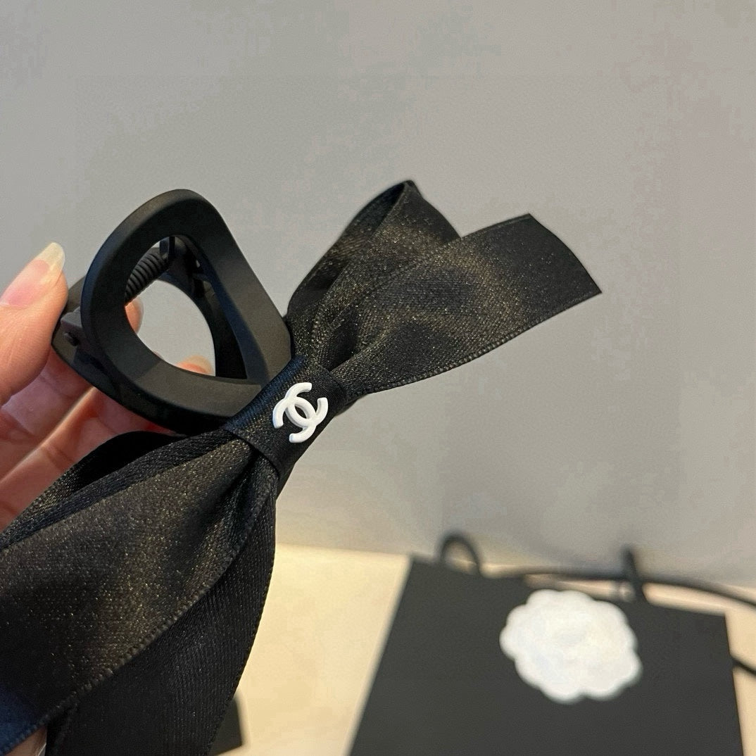 C 25 Bow Ribbon Hairpin