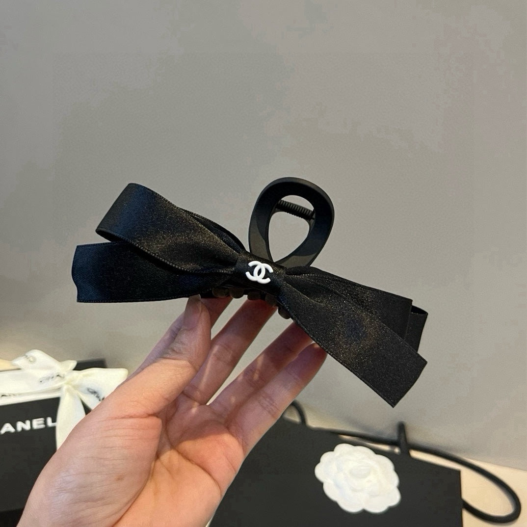 C 25 Bow Ribbon Hairpin