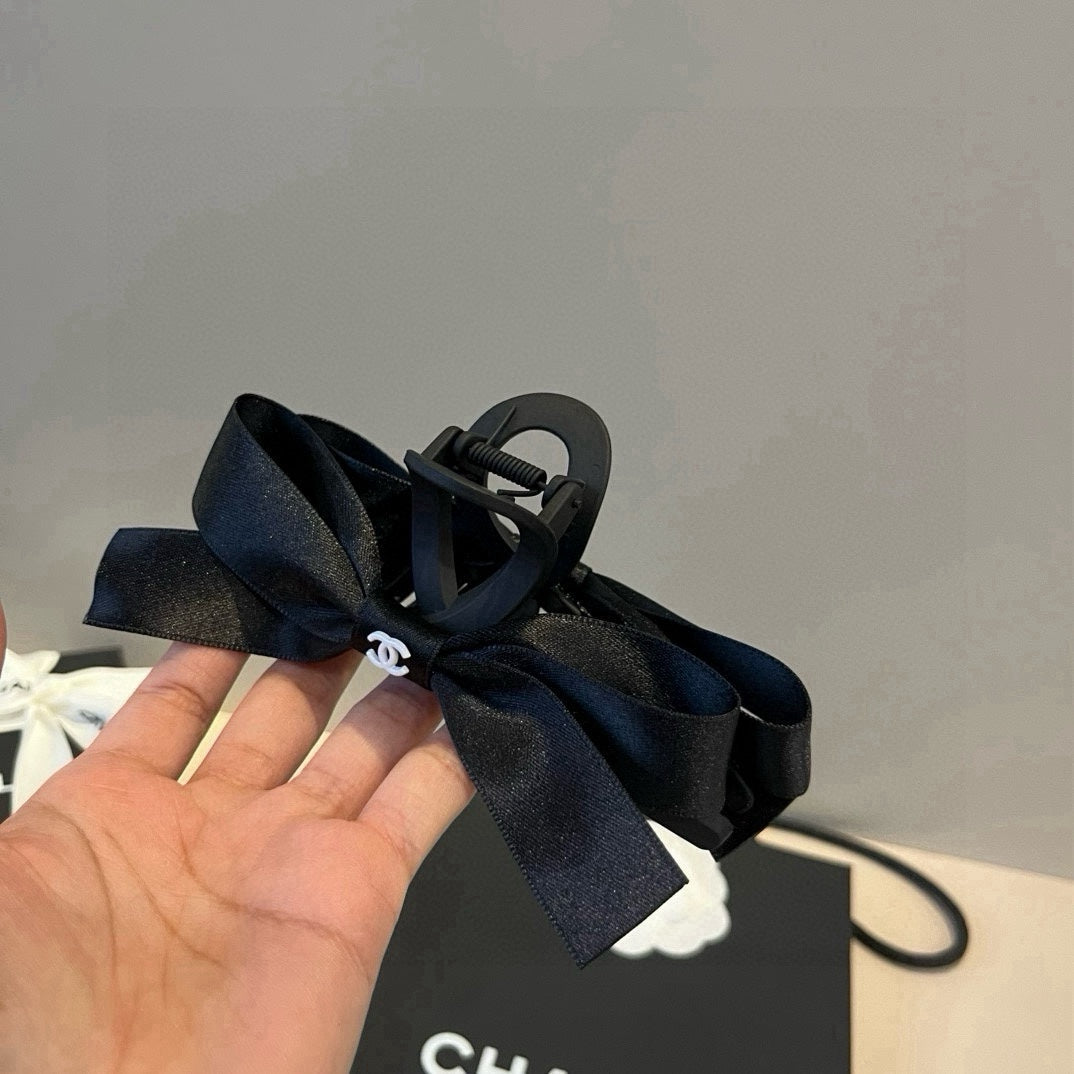 C 25 Bow Ribbon Hairpin