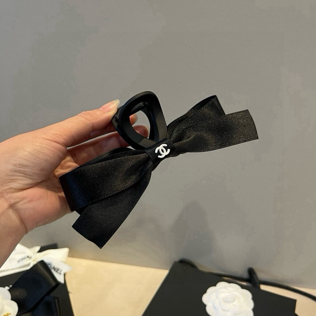 C 25 Bow Ribbon Hairpin