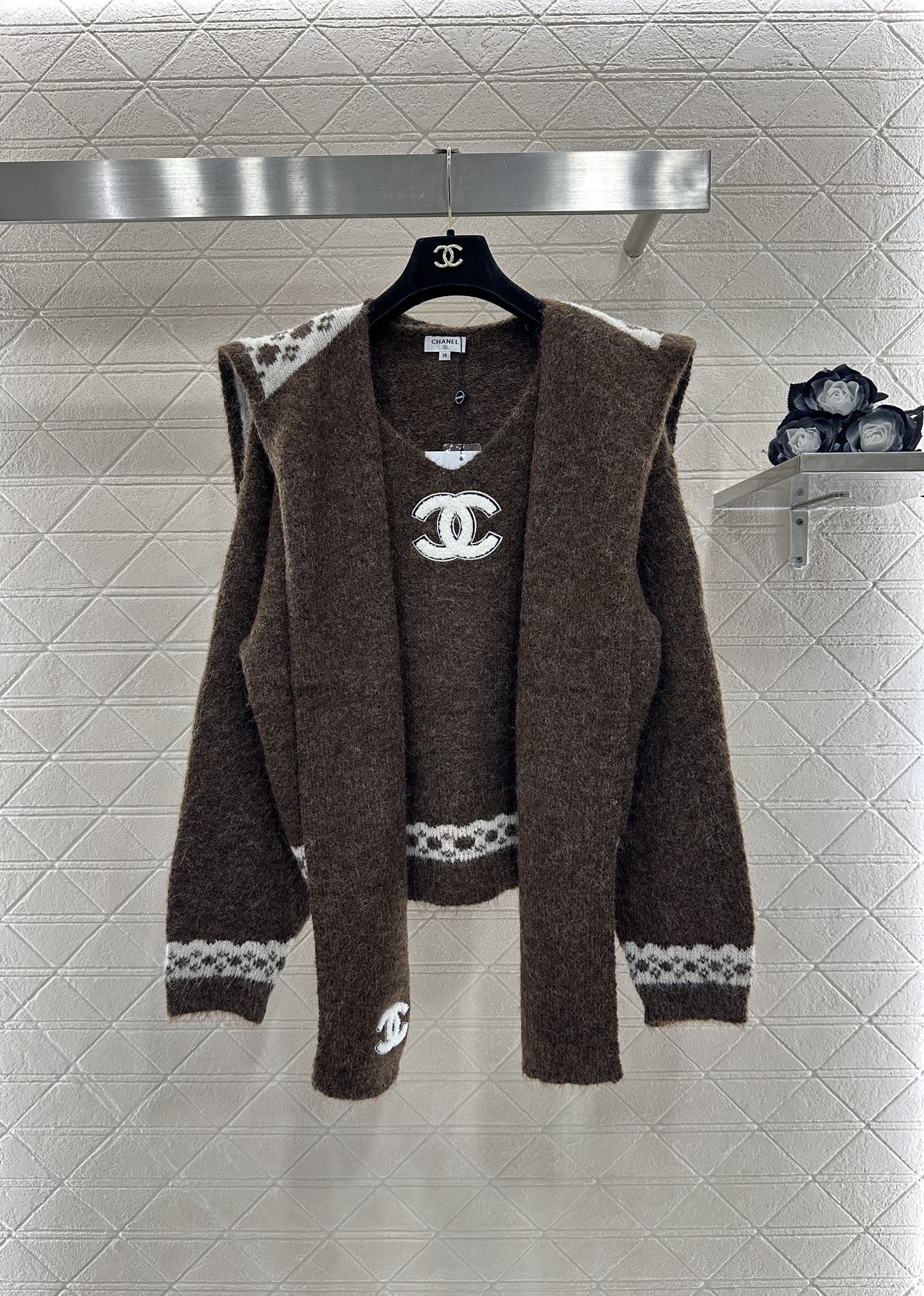 C 25 Shawl knitted wool sweater two-piece set