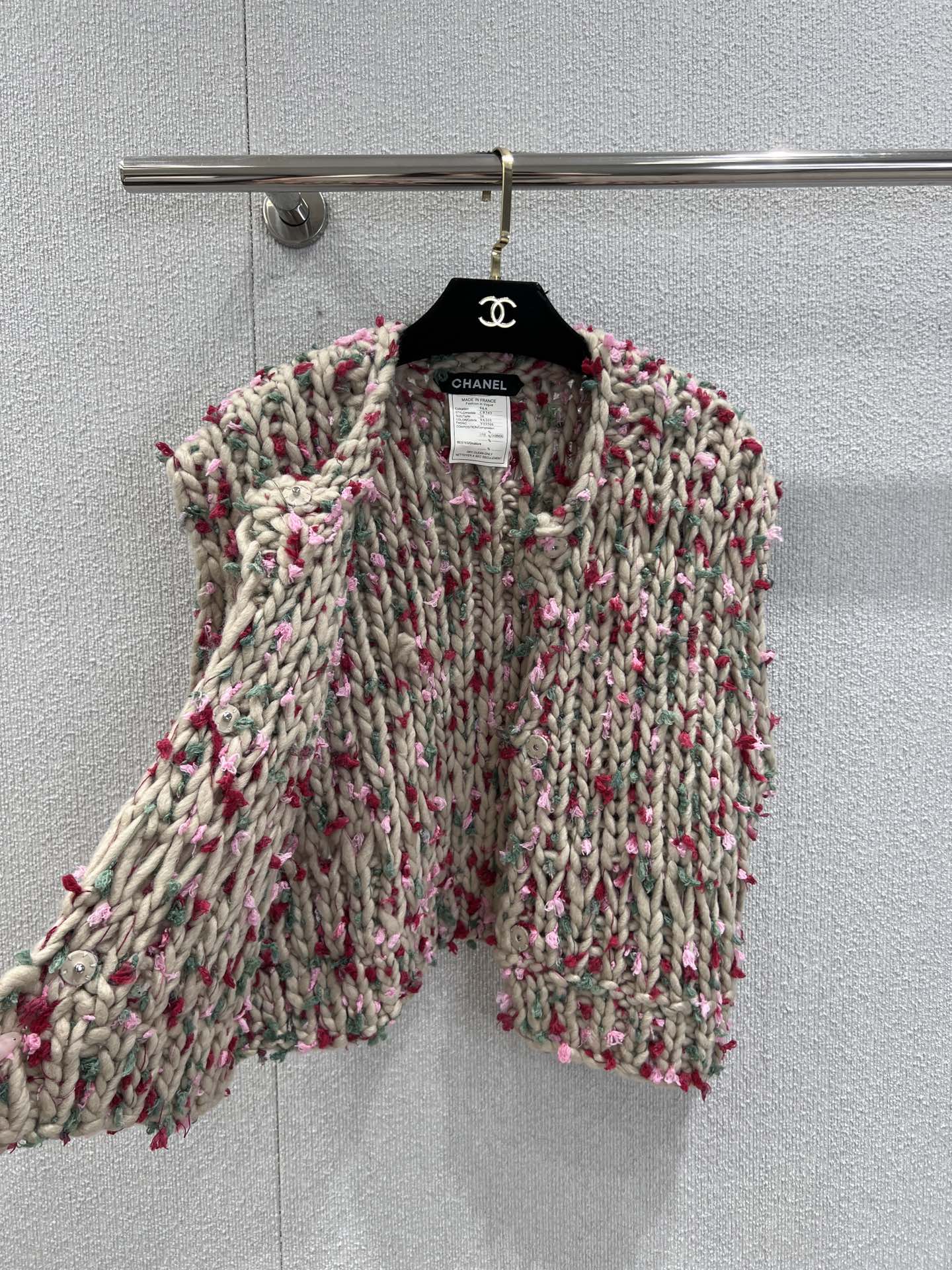 C 25 Vintage chunky needle three-button vest