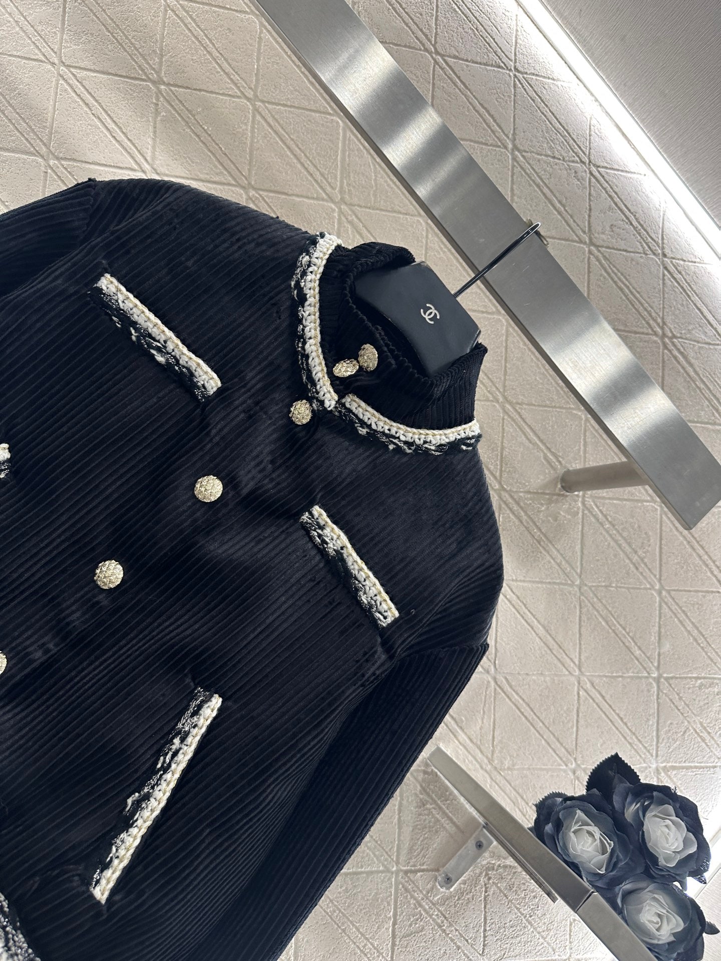 C 25 hem corduroy jacket