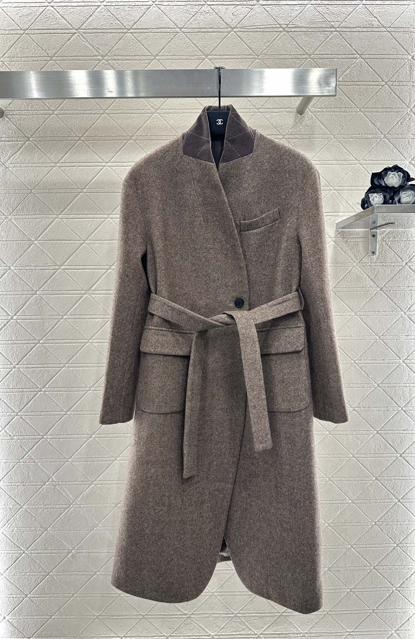 Bru 25 Belted long wool coat