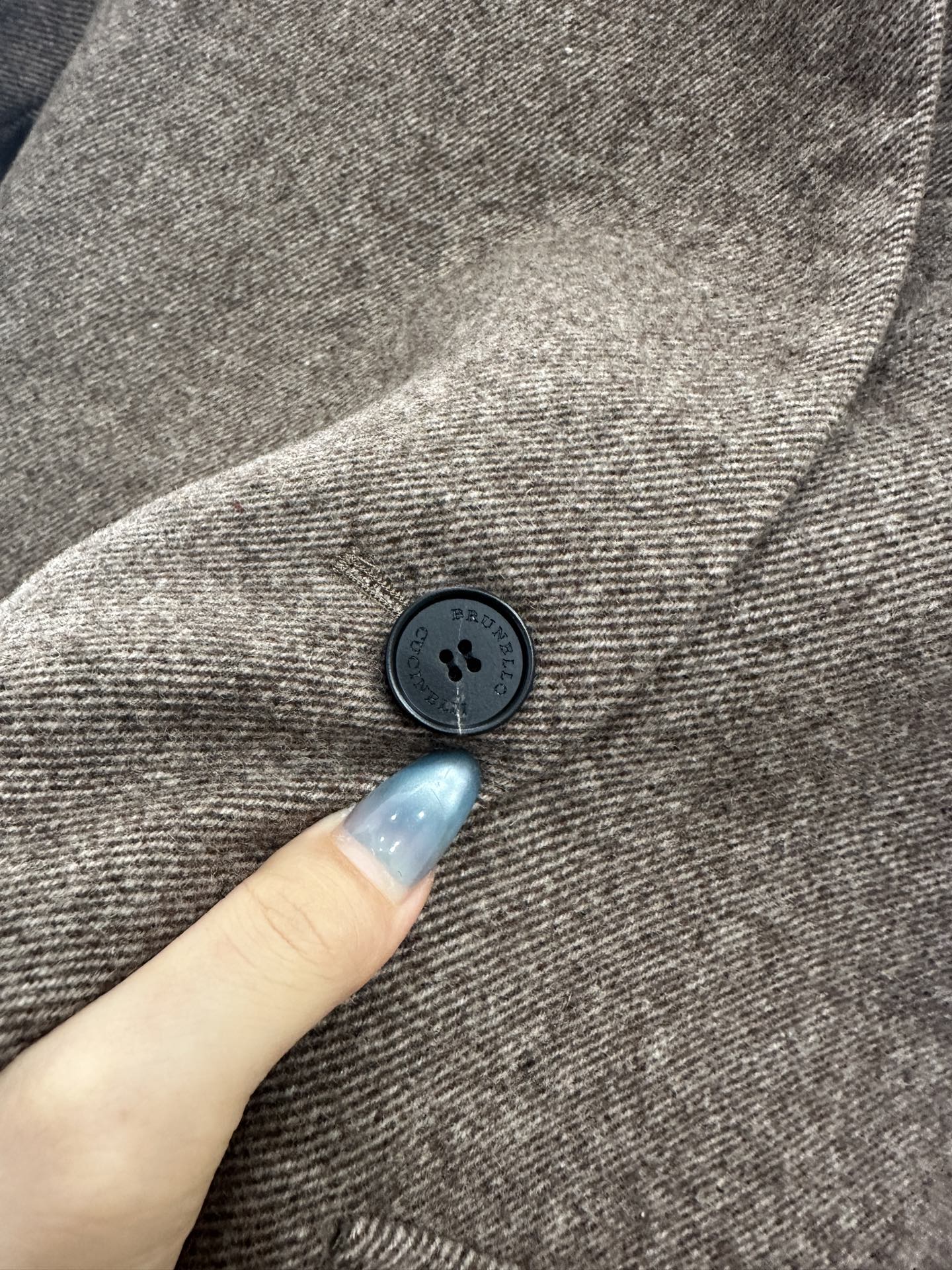 Bru 25 Belted long wool coat