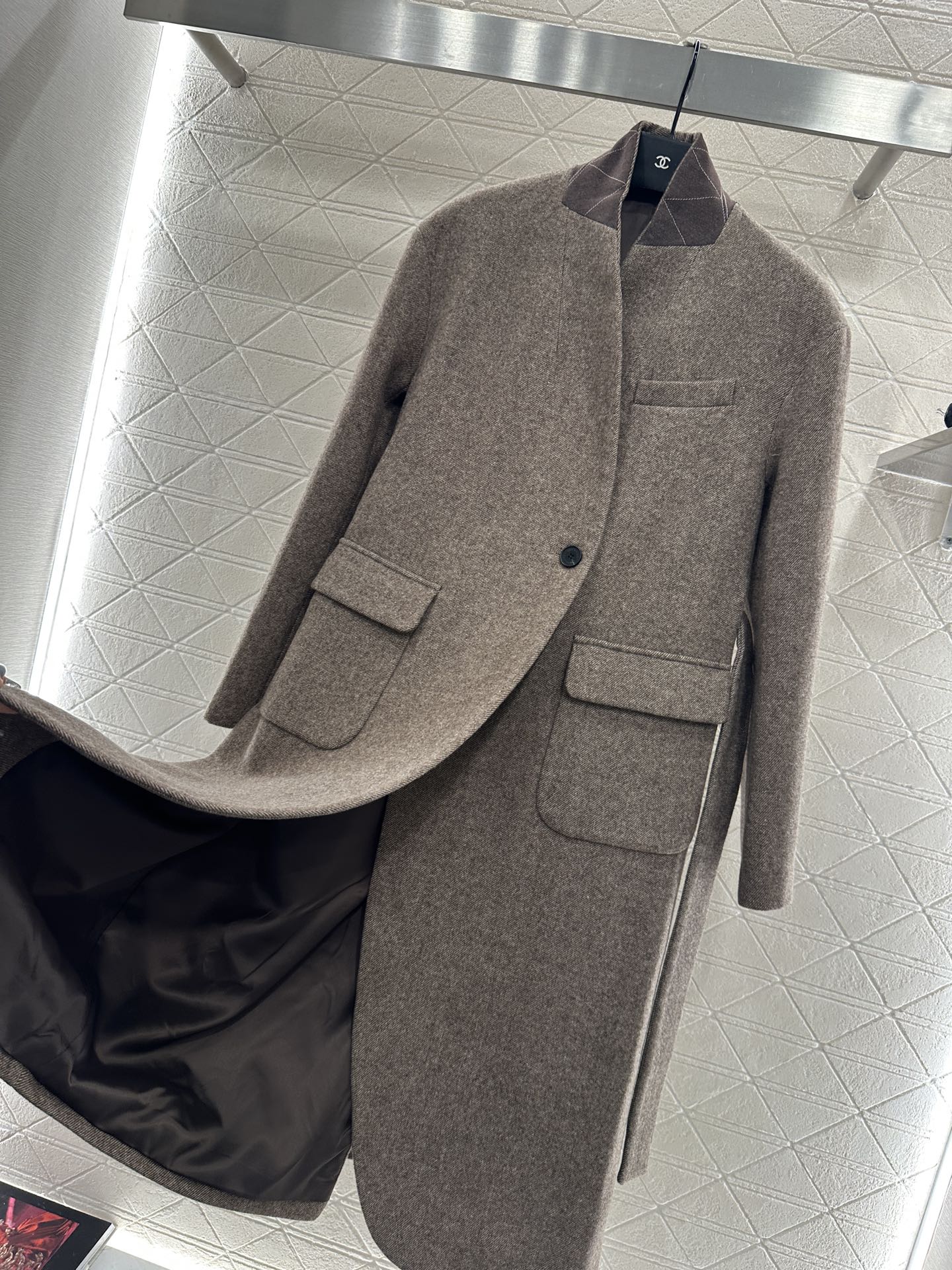 Bru 25 Belted long wool coat