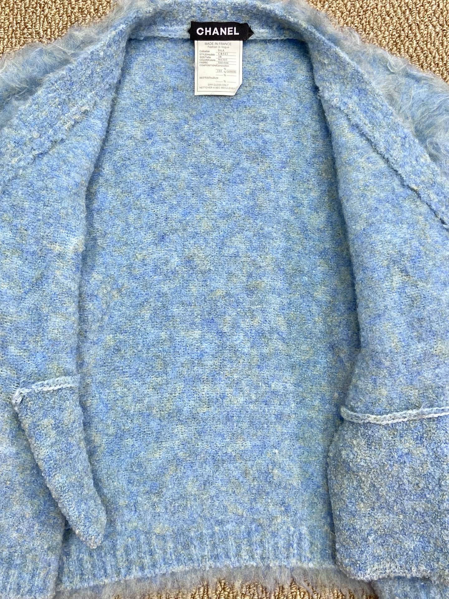 C 25 Vintage Heavy Mohair V-Neck Cashmere Cardigan