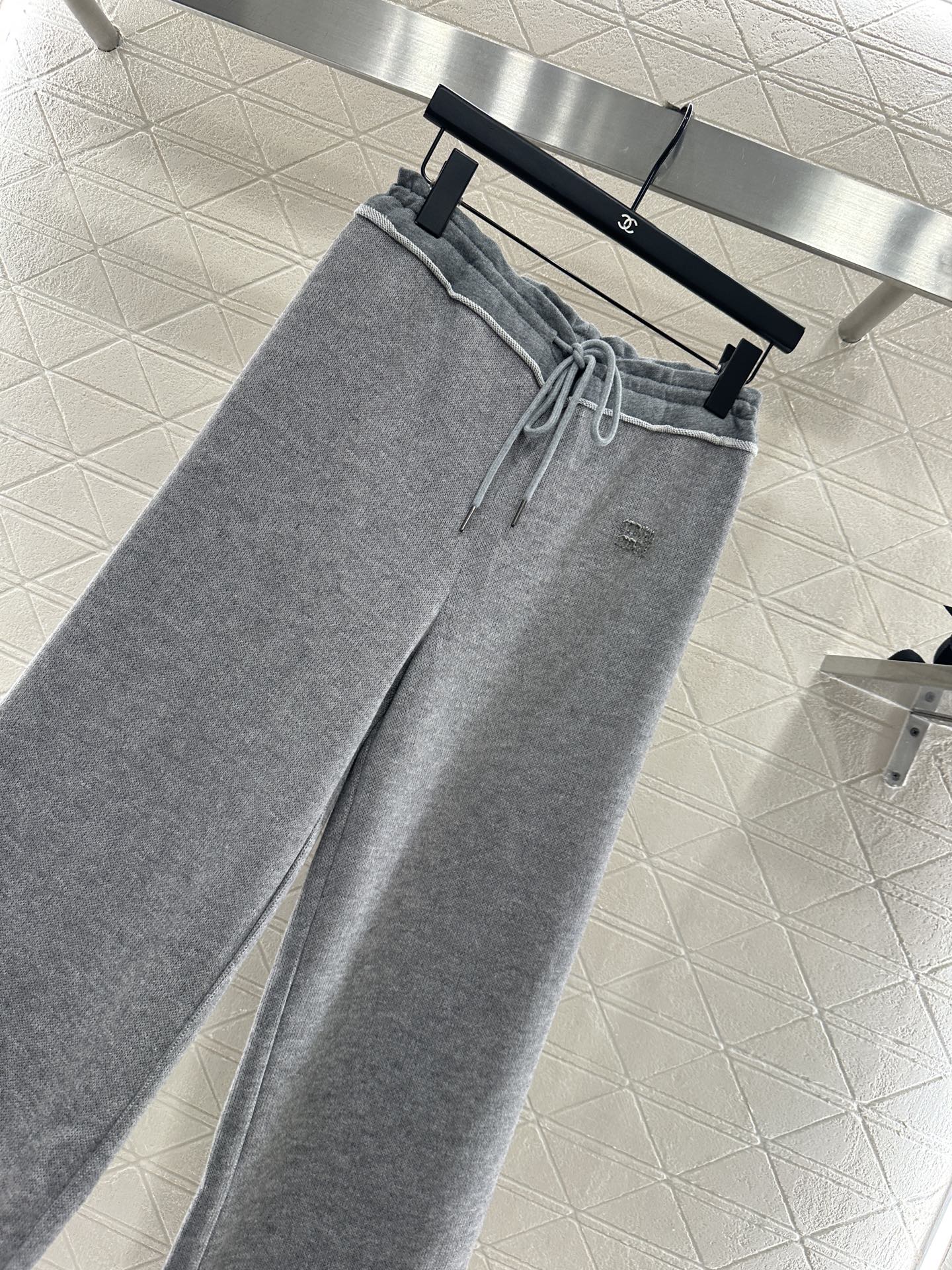 Mi 25 drawstring wide-leg trousers
