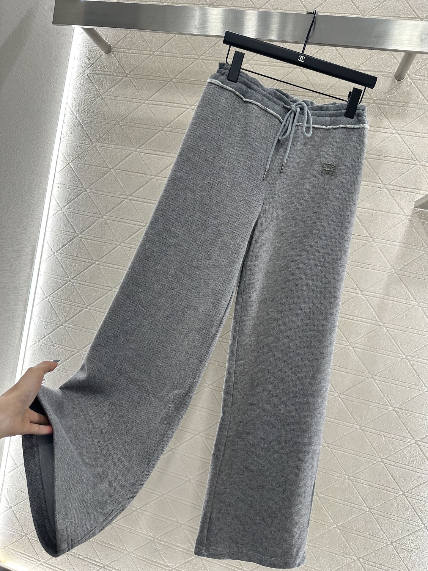 Mi 25 drawstring wide-leg trousers