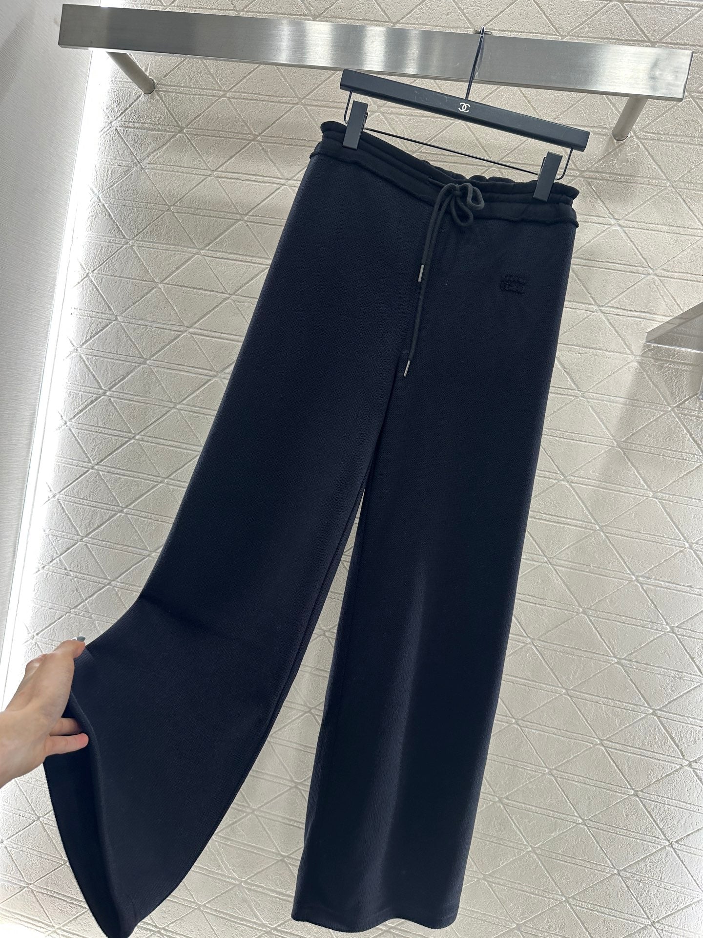Mi 25 drawstring wide-leg trousers