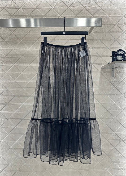 C 25 Mid-length transparent cake tulle skirt